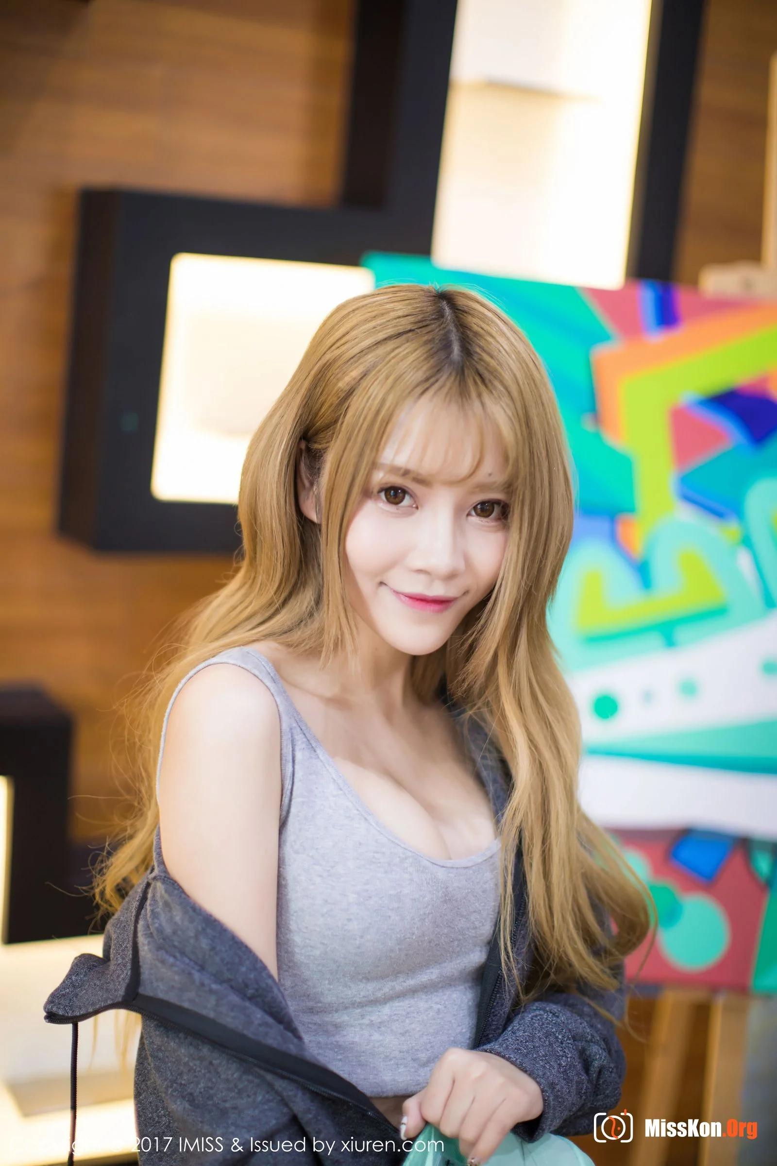 Xia Zhengzheng - Photo 2