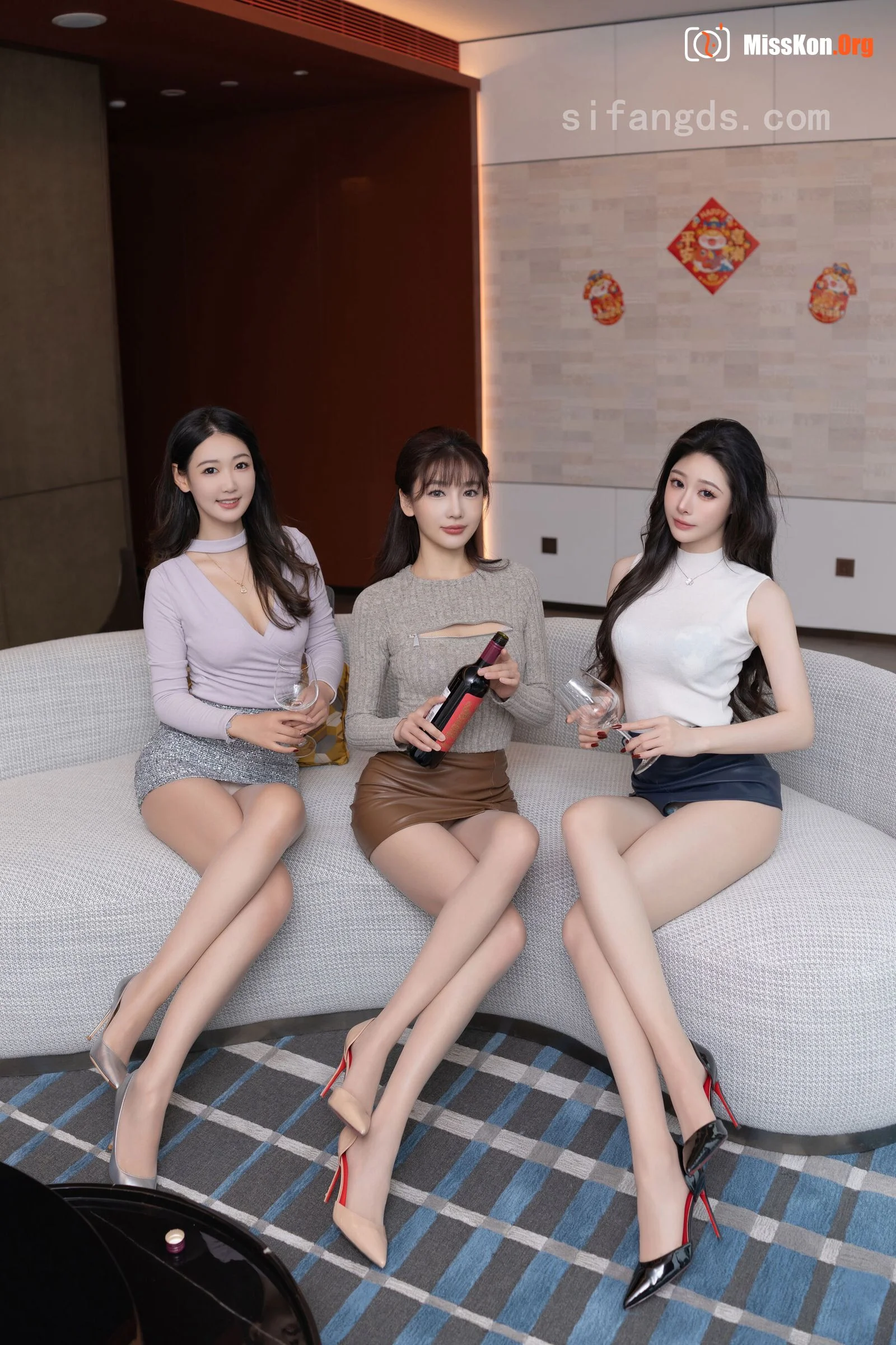 Xiao Doudou & Tang Anqi & Lu Xuanxuan "Private Purchase Leaked" - Photo 4