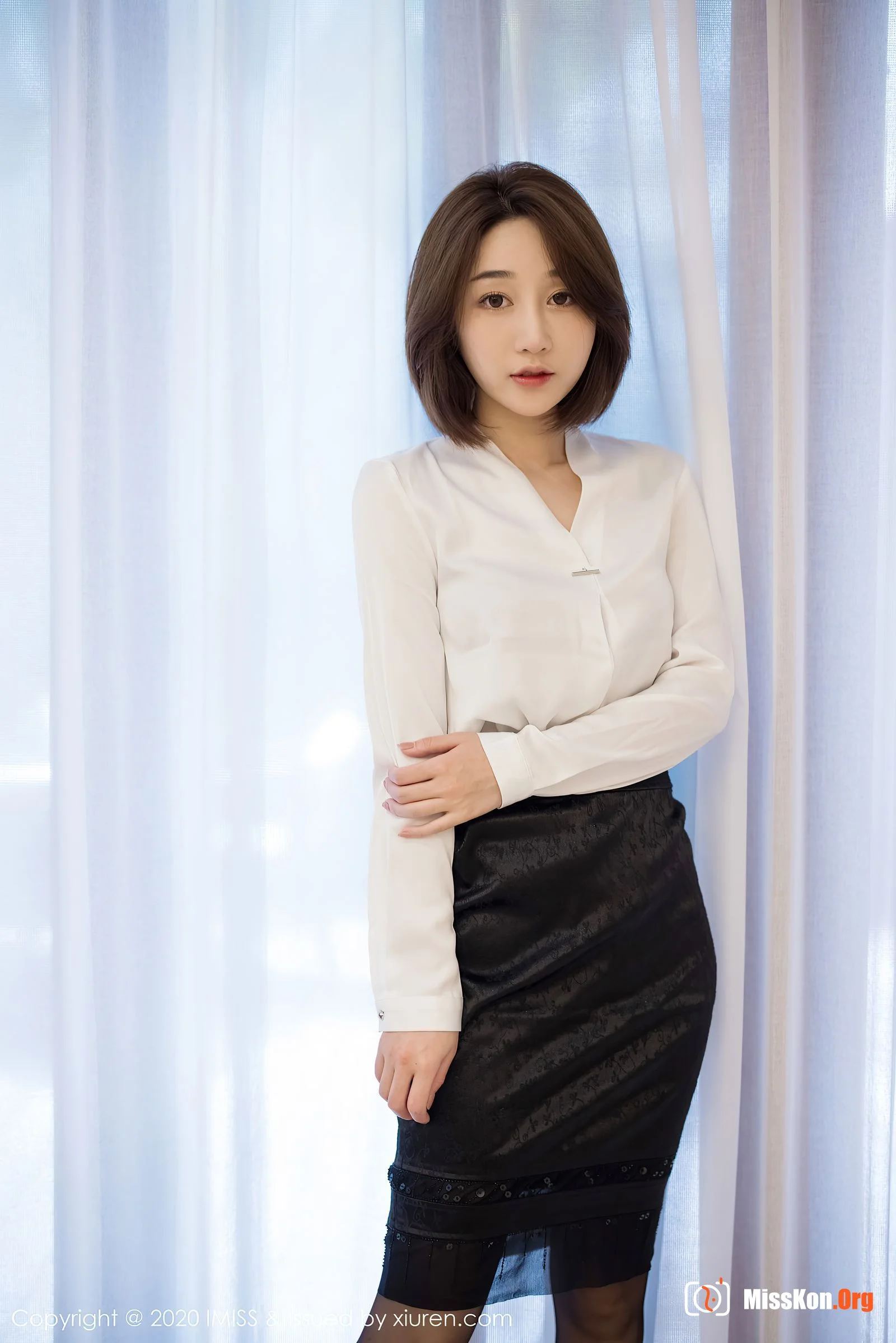 Xiao Jiuyue - Photo 10