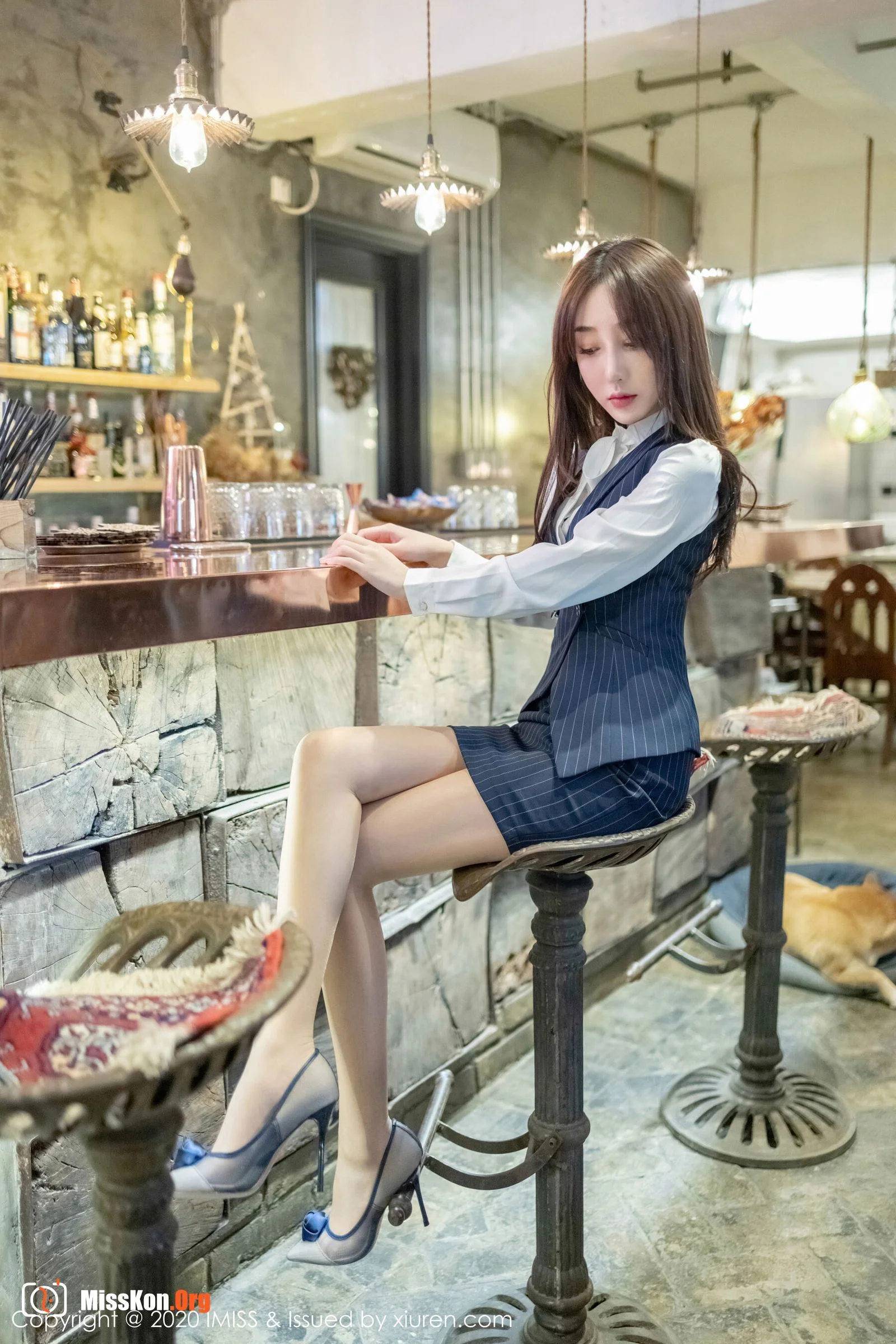 Xiao Jiuyue - Photo 7