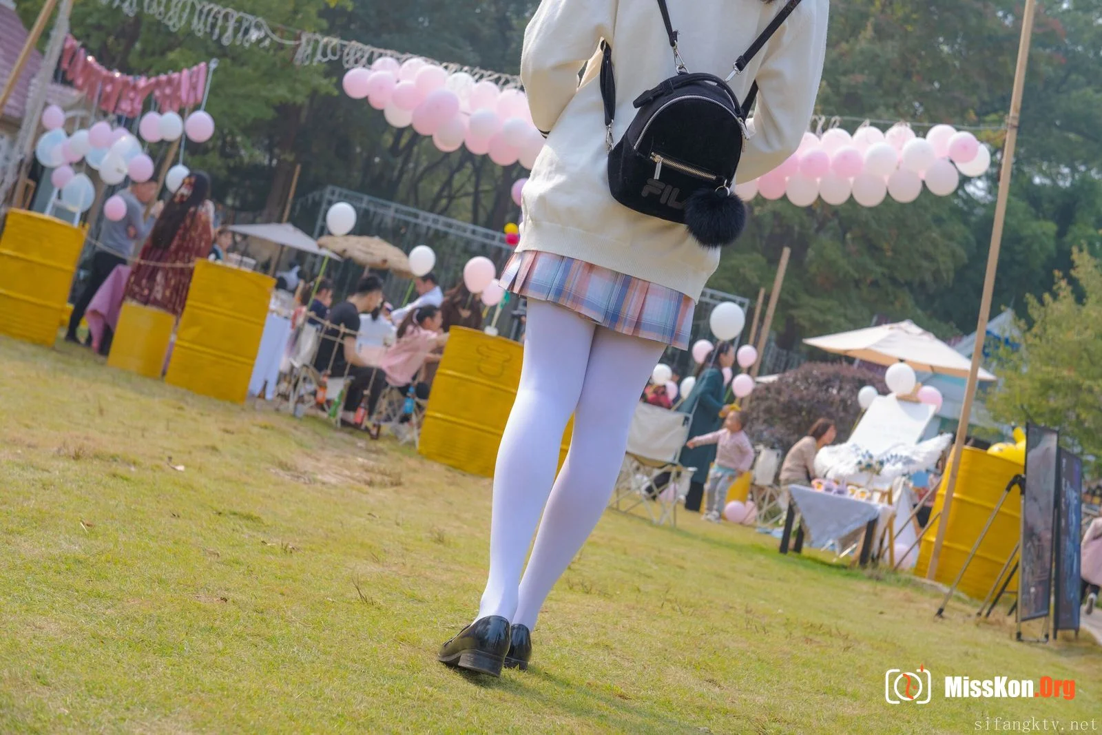 Xiao Qi: OutdoorJK - Photo 3