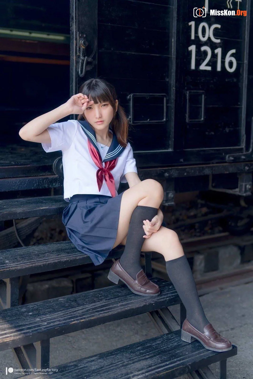 Xiaoding Ding Patreon Outdoor Exposure - Photo 3