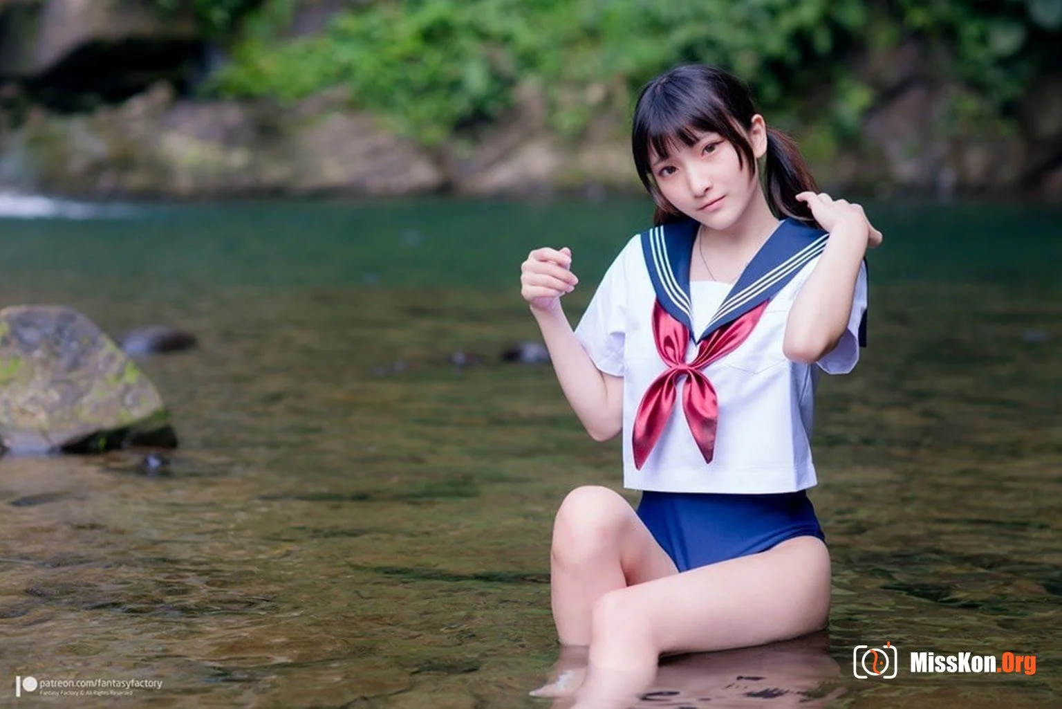 Xiaoding Ding Patreon Outdoor Exposure - Photo 33
