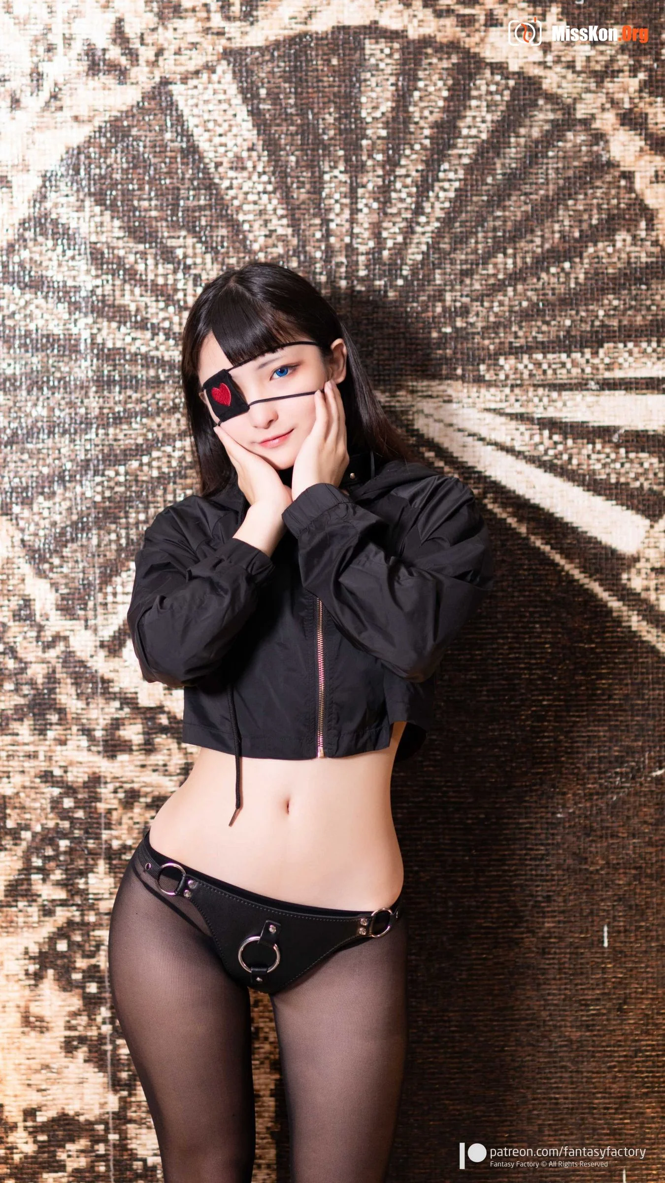Xiaoding Ding Patreon underwater photo - Photo 116
