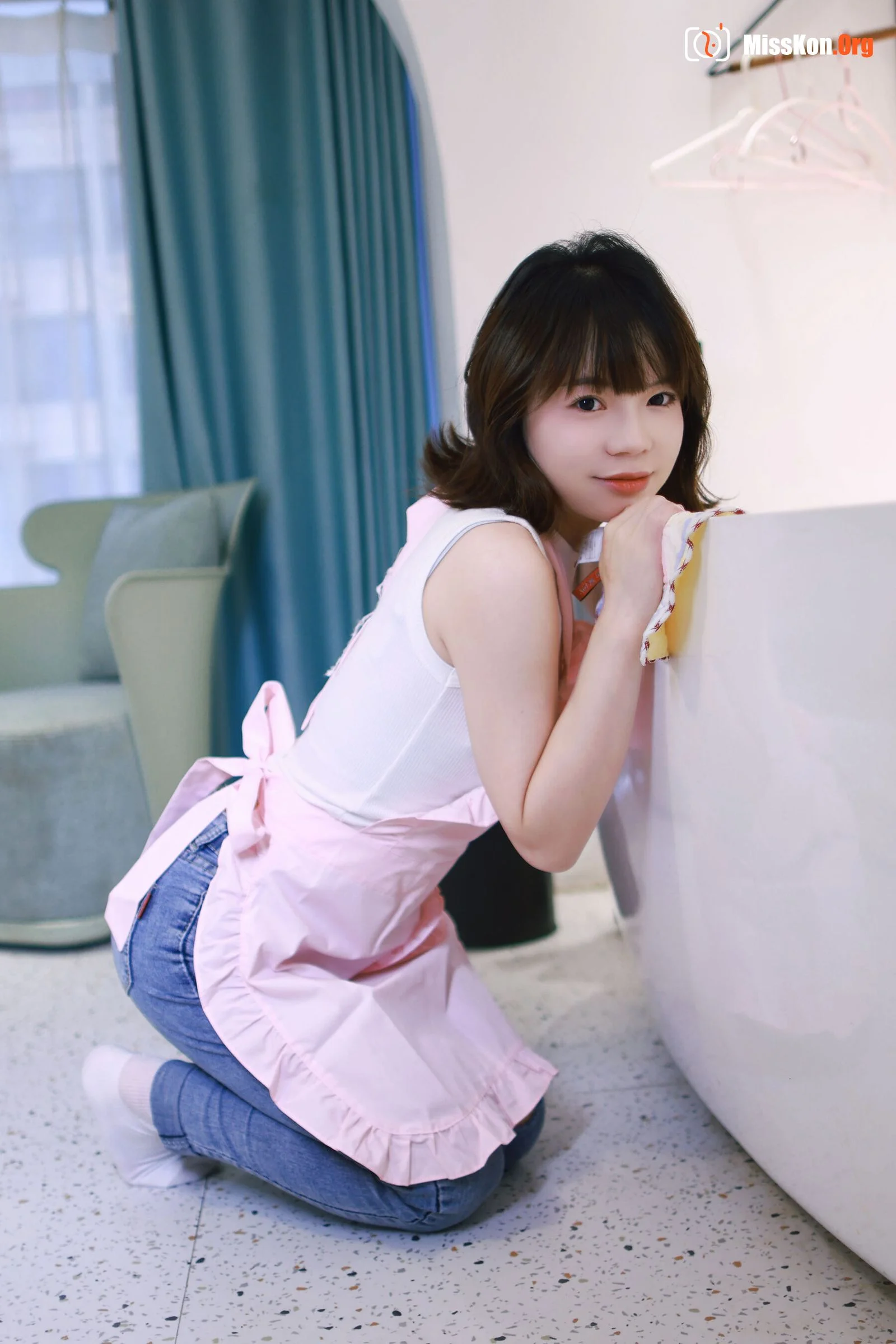 XiaoXiao Cute: Housewife - Photo 5