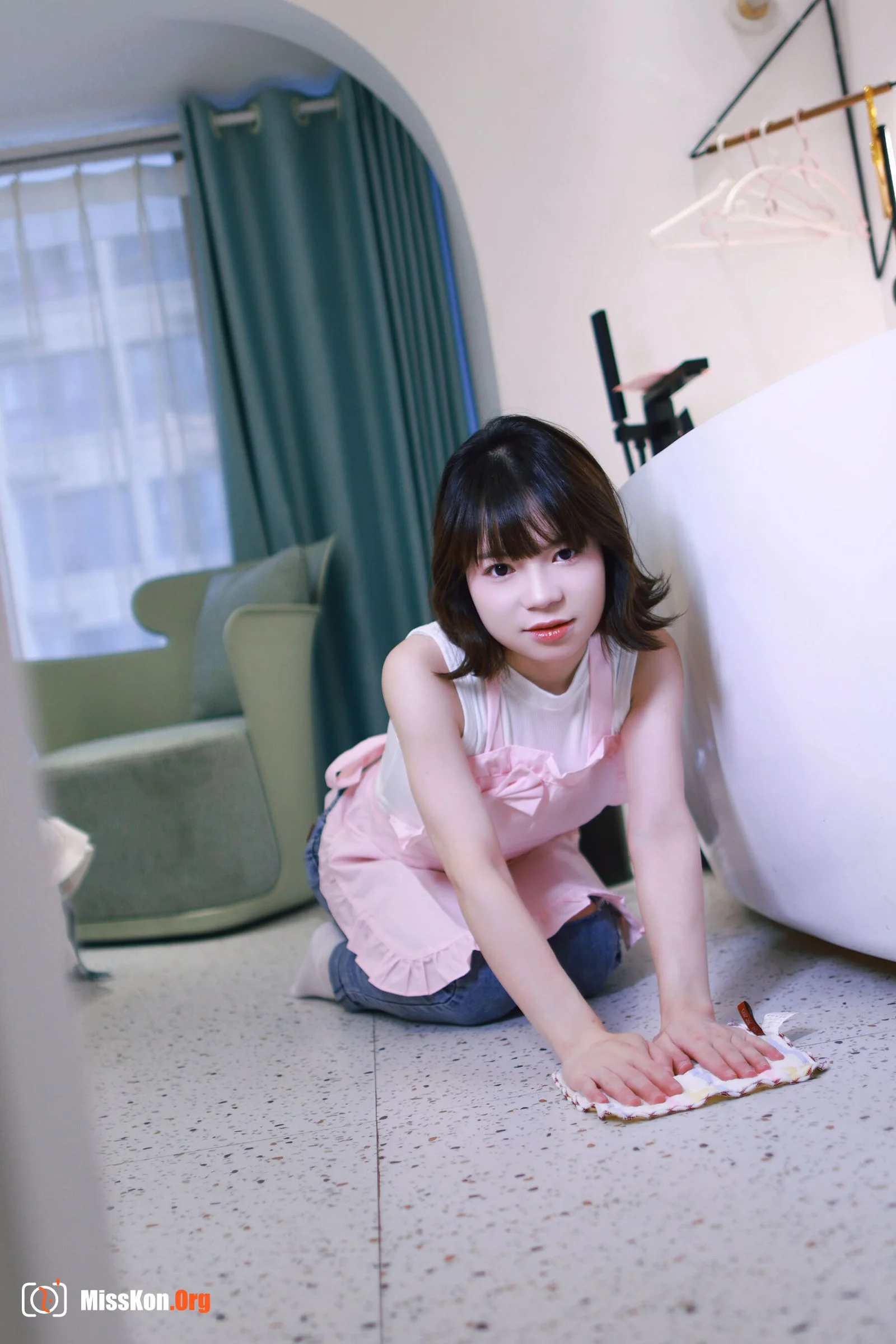 XiaoXiao Cute: Housewife - Photo 6