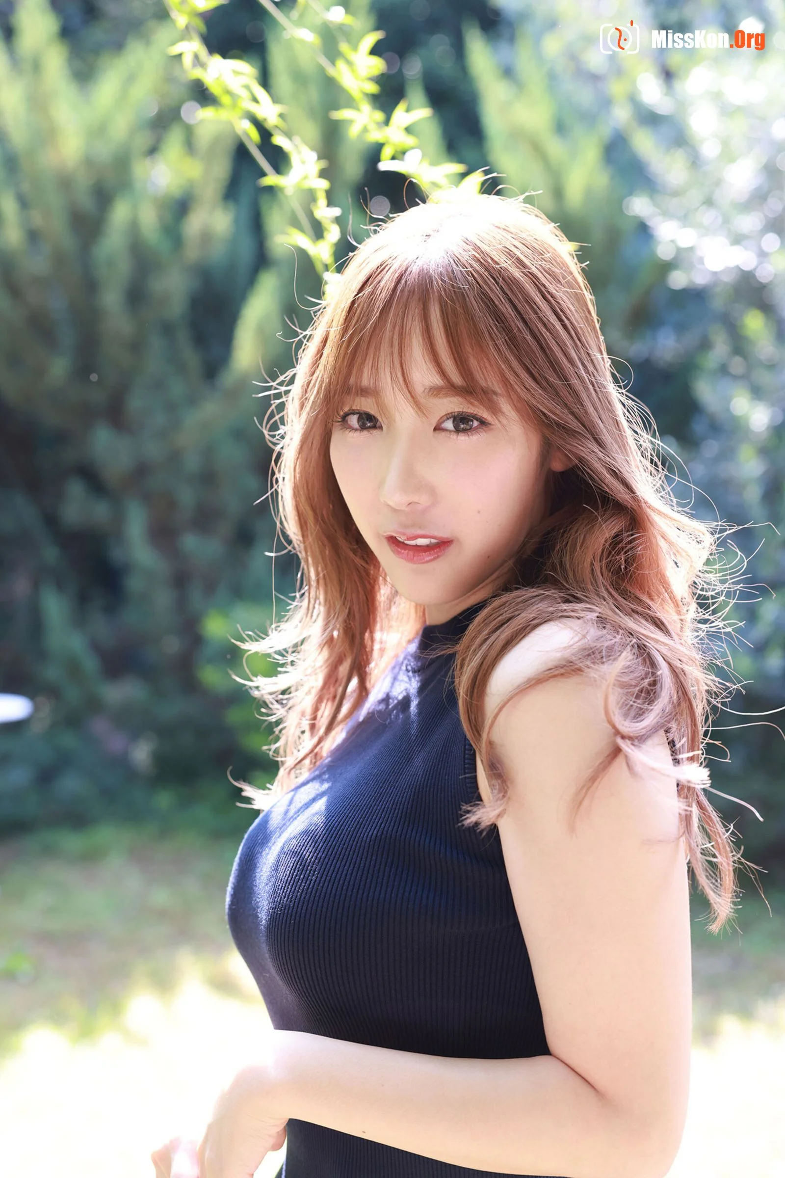 Xiaoxiao Hu Nan: Fluffy H-cup breasts nude - Photo 4