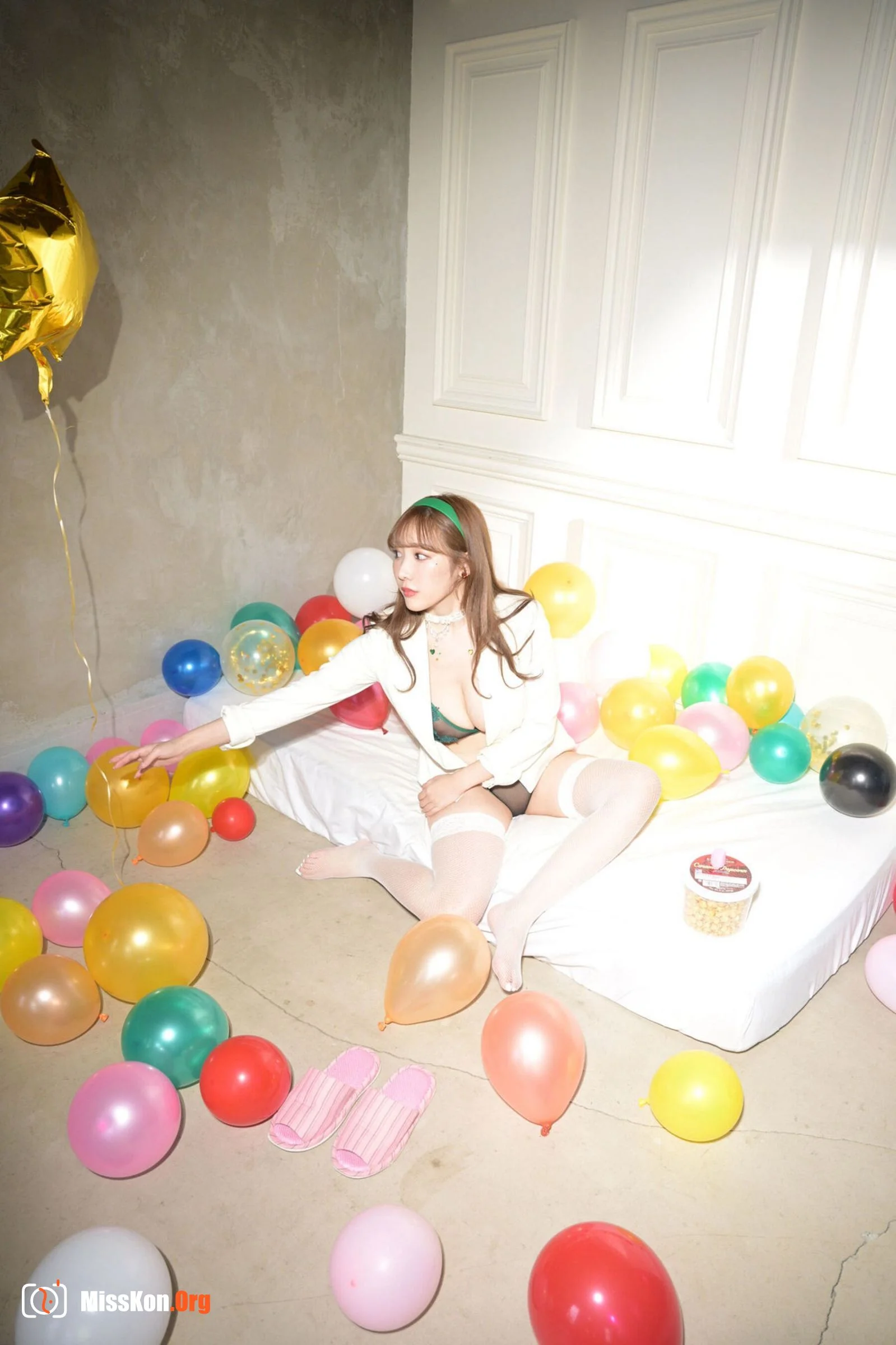 Xiaoxiao Hu Nan: Tonight's Moon is H Vol.2 - Photo 20