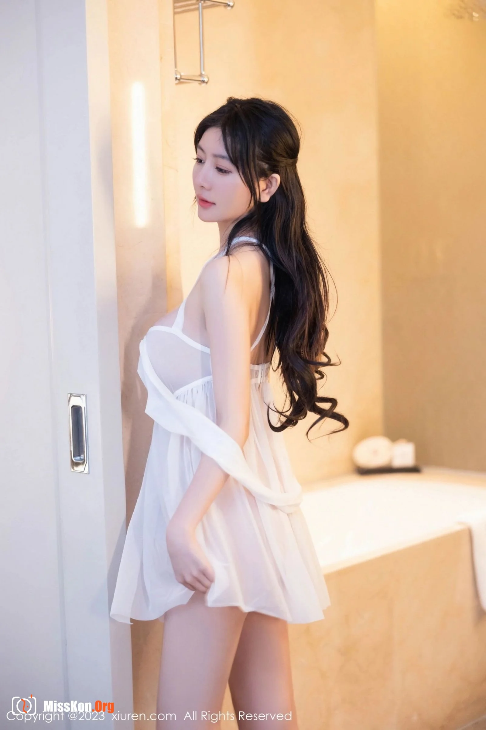 Xie Xiaoen - Photo 12
