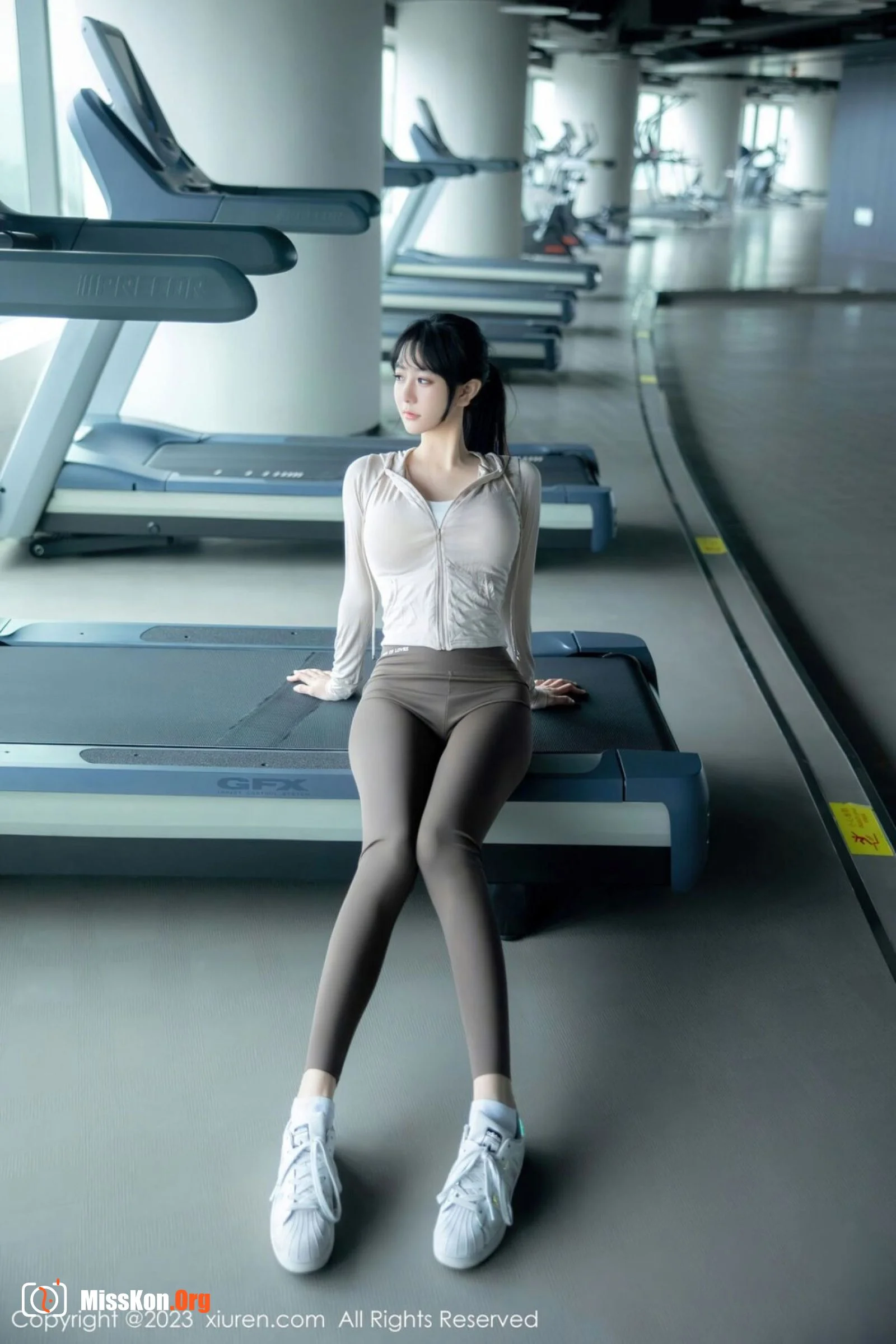 Xie Xiaoen - Photo 12