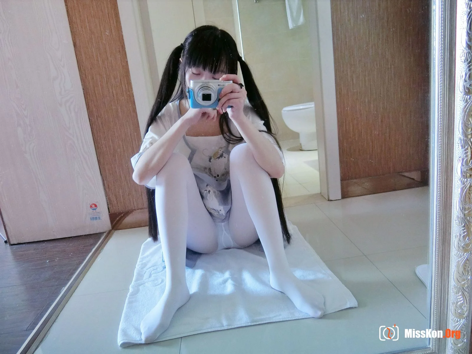 Xier Jiang: Antique Little Sear - Photo 13