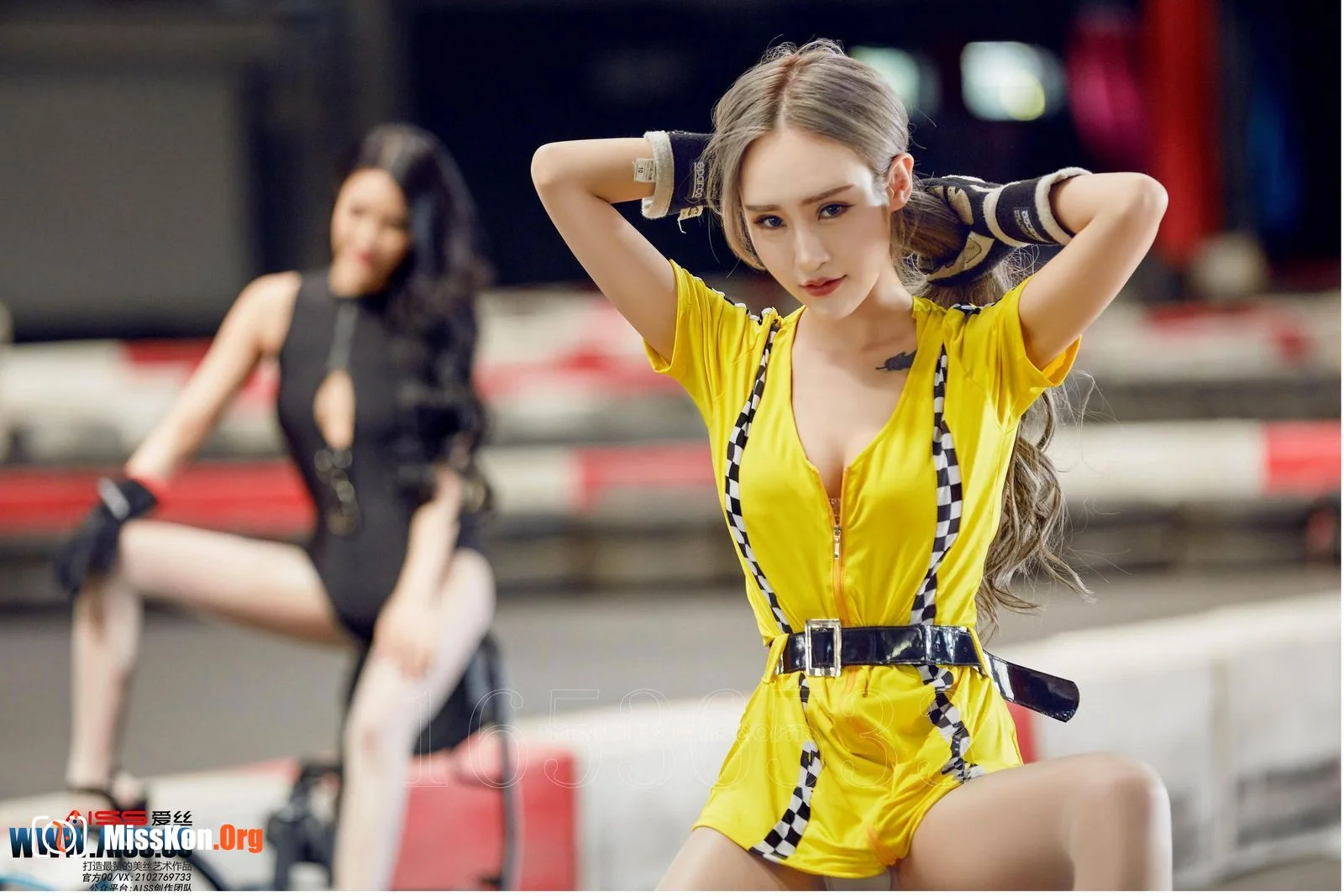 Xin Yang: Blood track (F6031) - Photo 4