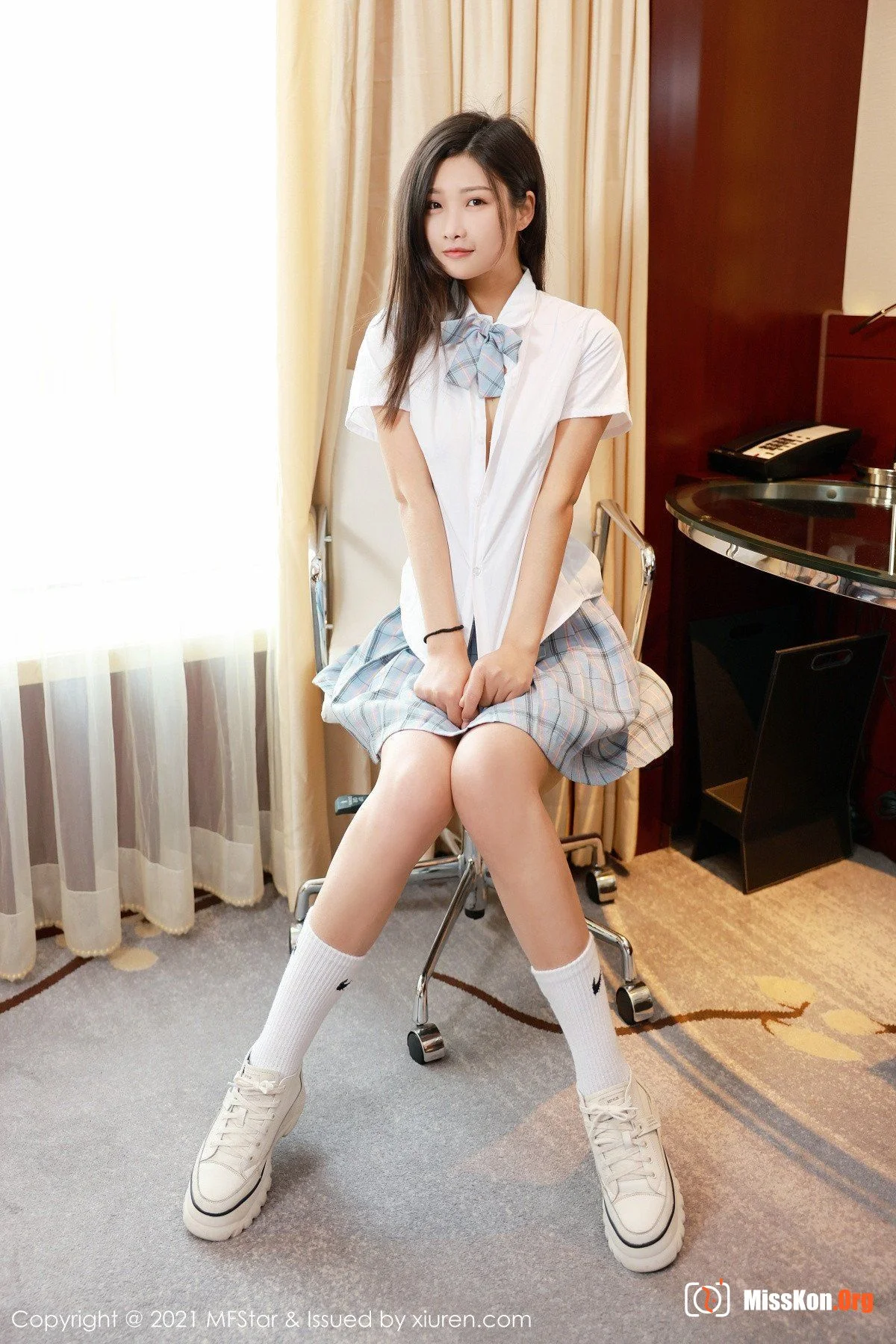 Xing Meng - Photo 14