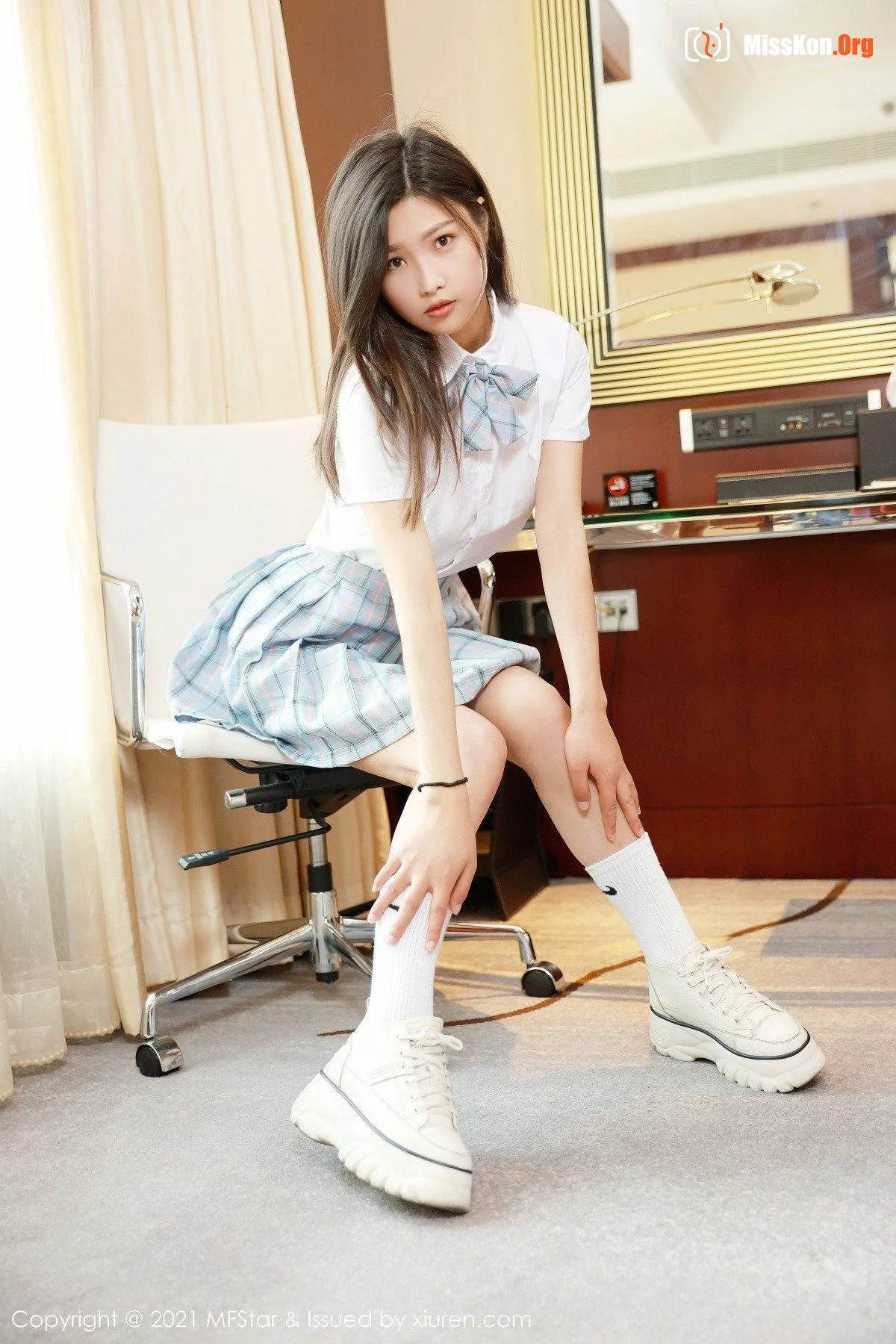 Xing Meng - Photo 6