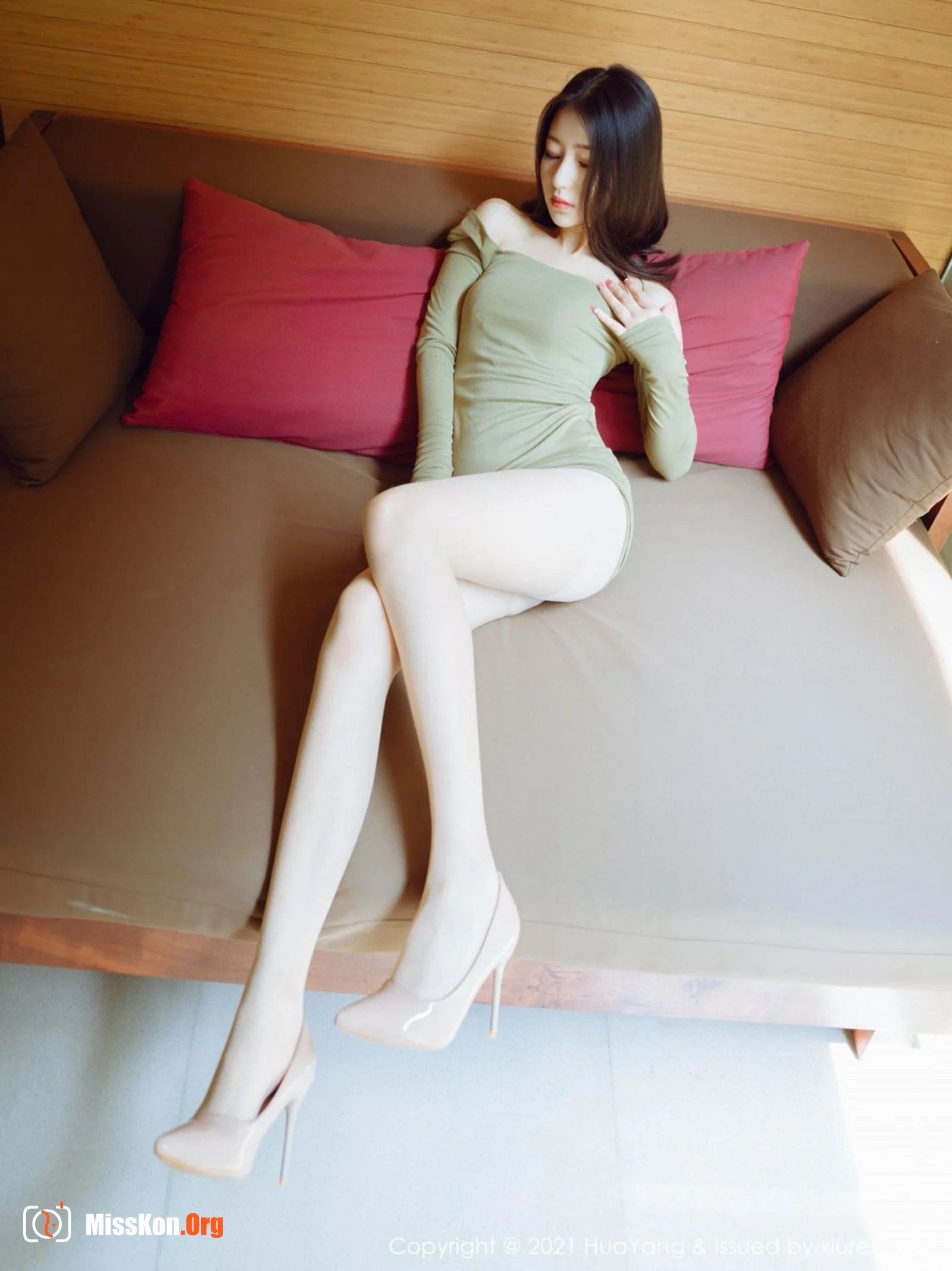 Xiong Xiaonuo - Photo 12