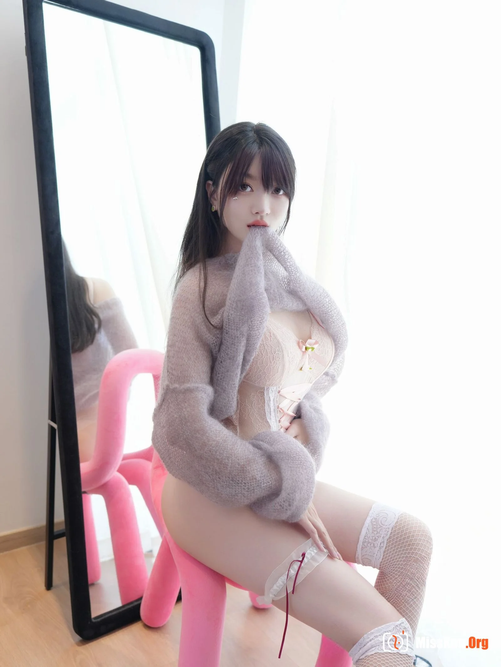Xiuren bailu: Private purchase outflow - Photo 18
