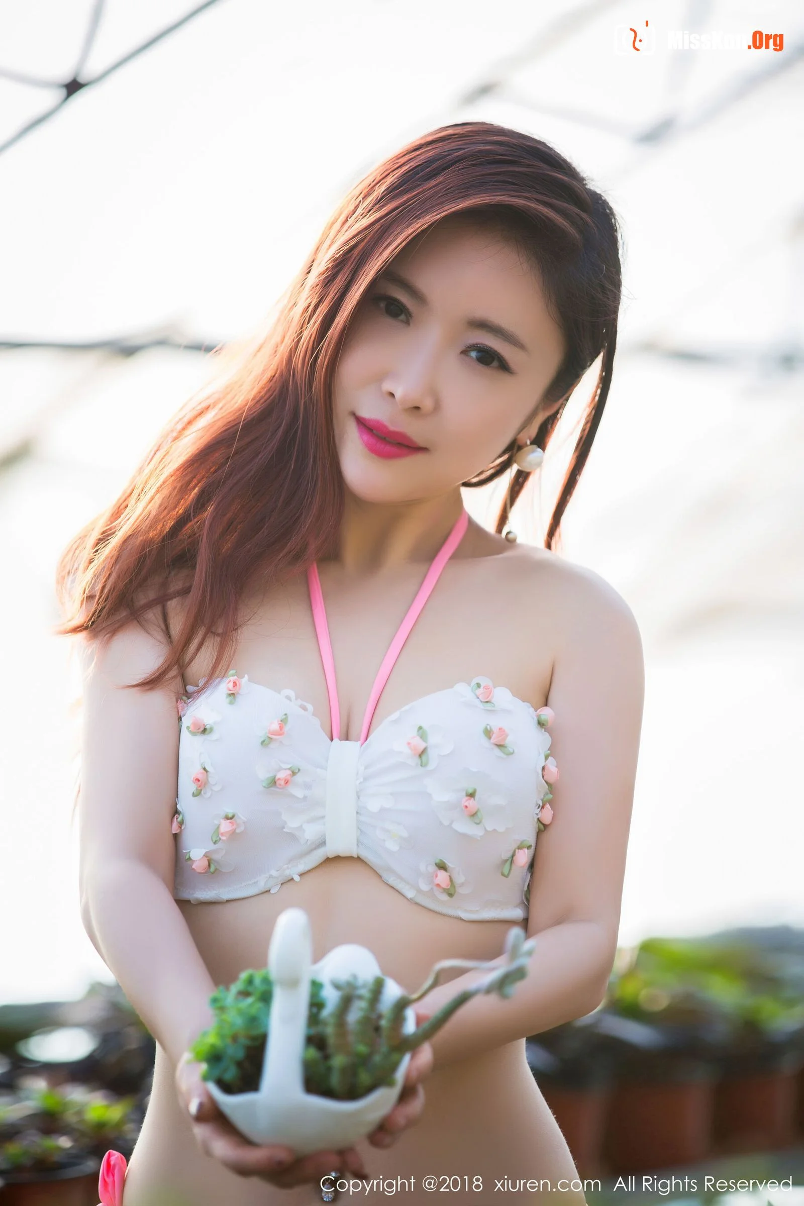 Xixi White Rabbit - Photo 8
