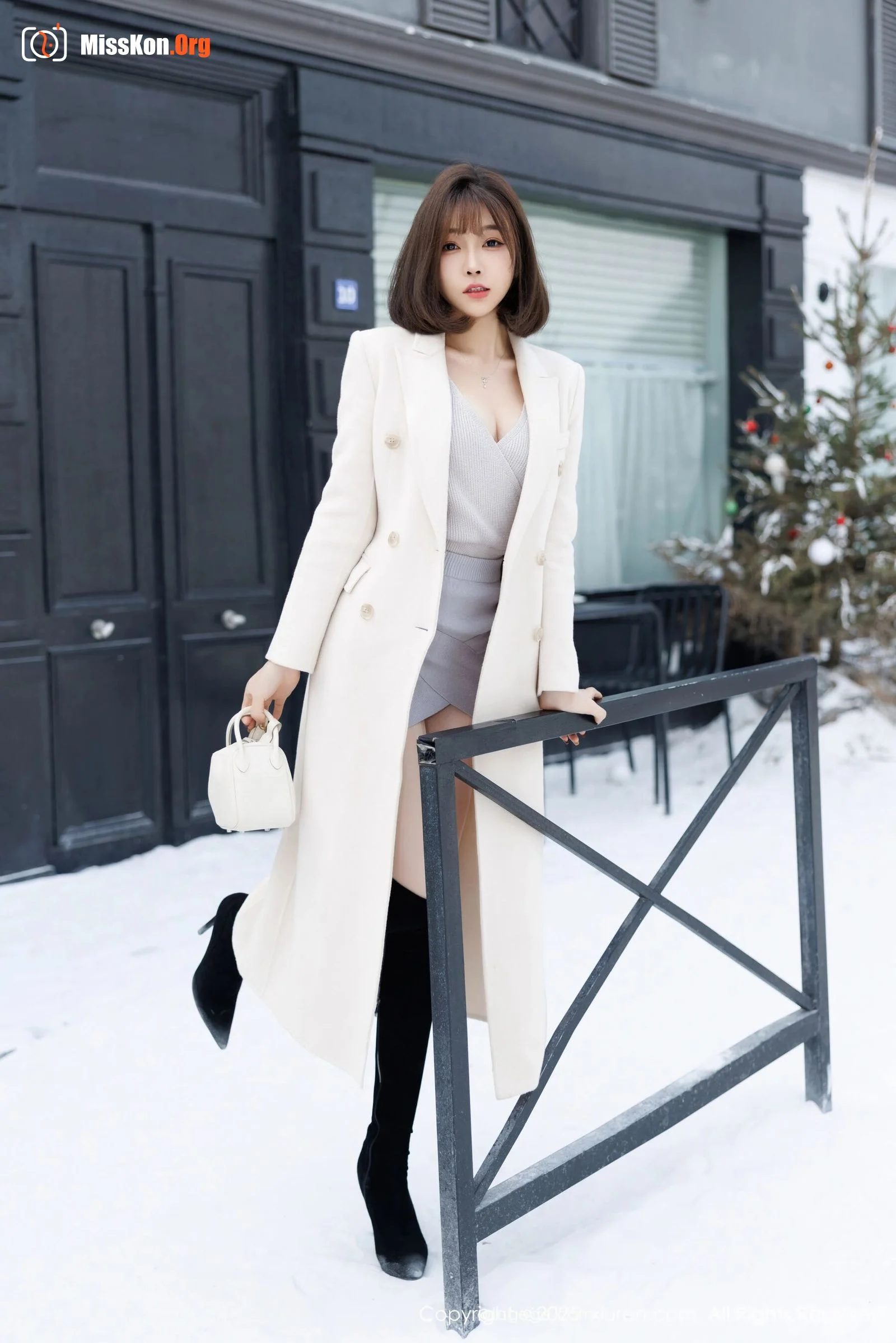 Xu Lizhi - Photo 5