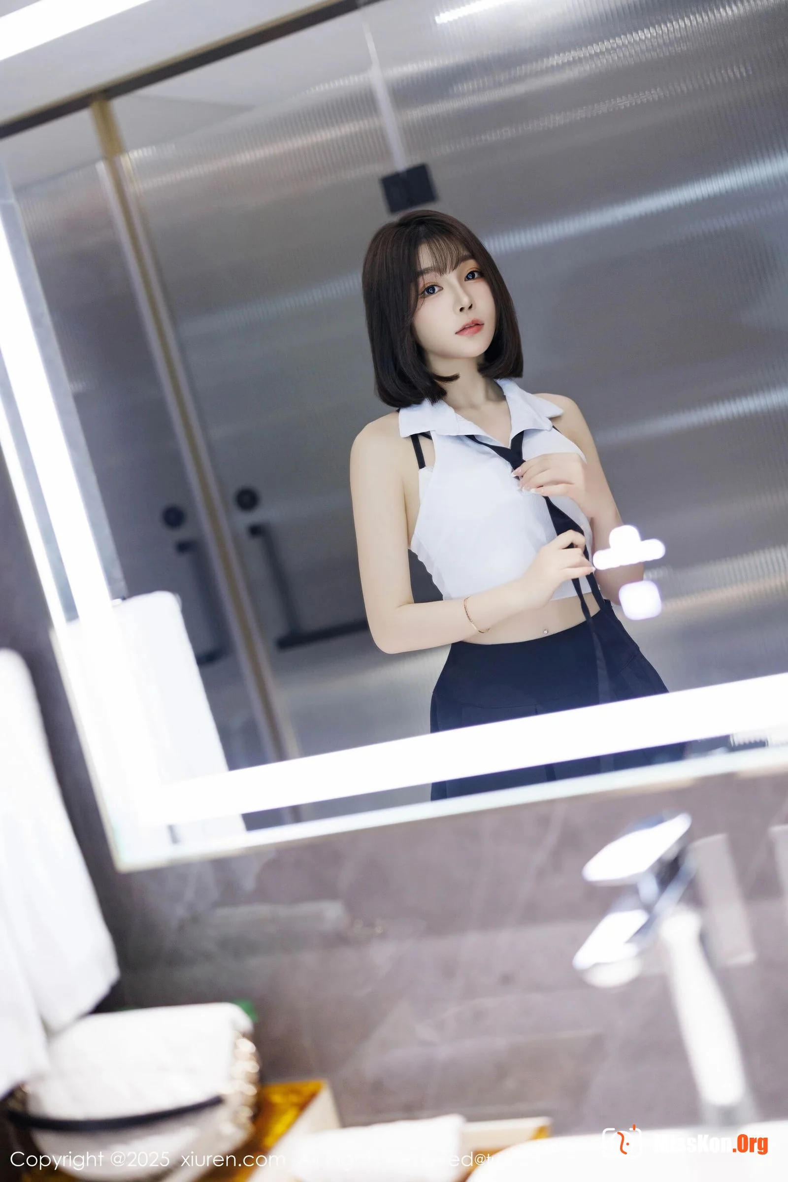 Xu Lizhi - Photo 2