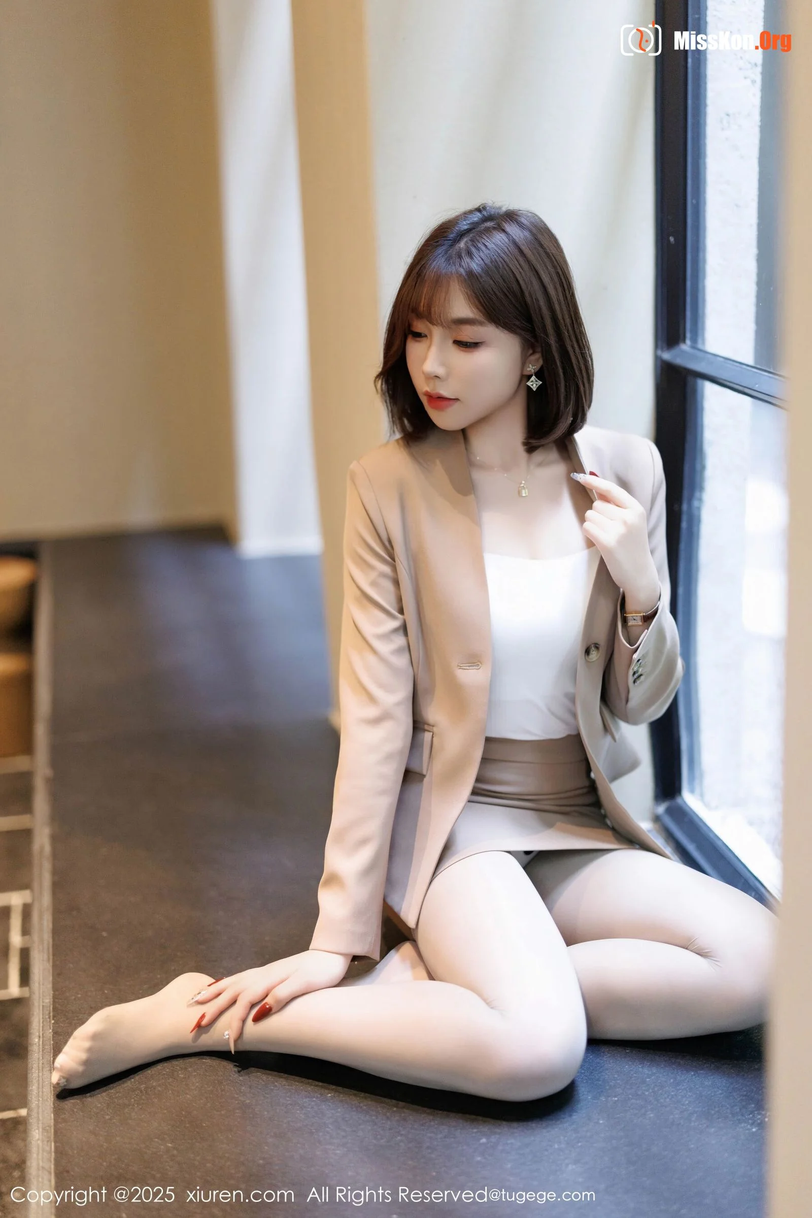 Xu Lizhi - Photo 12