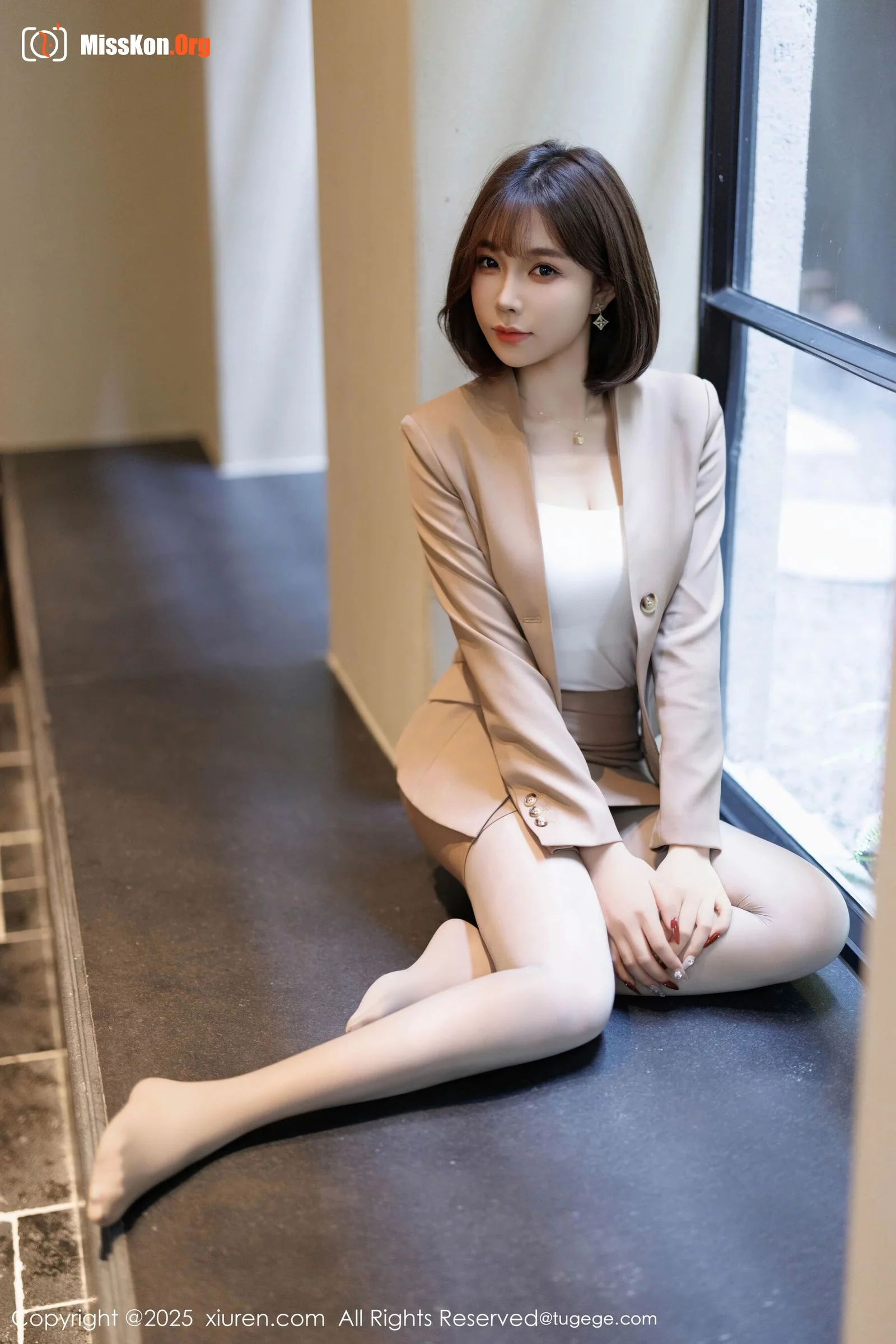 Xu Lizhi - Photo 13