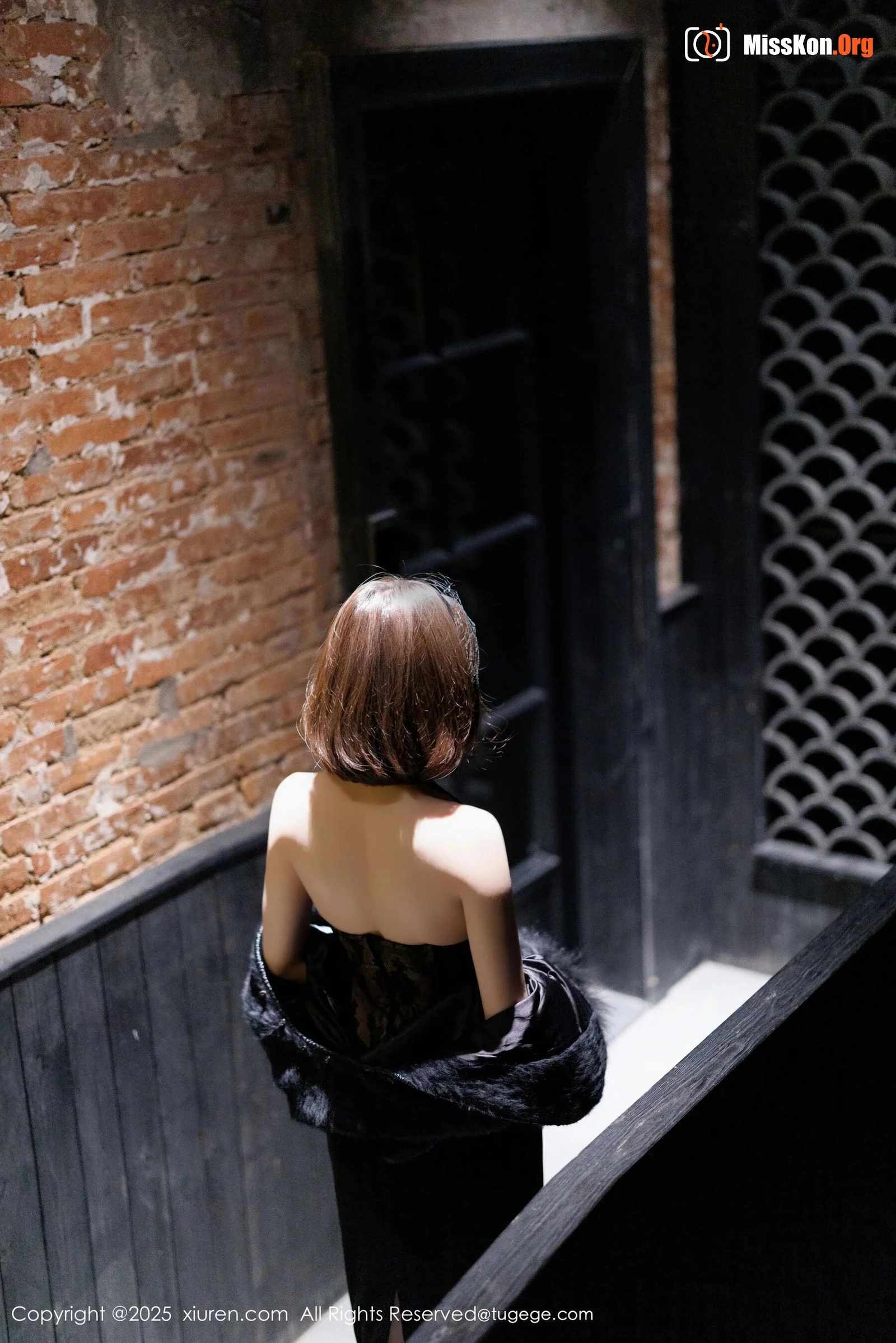 Xu Lizhi Booty - Photo 11
