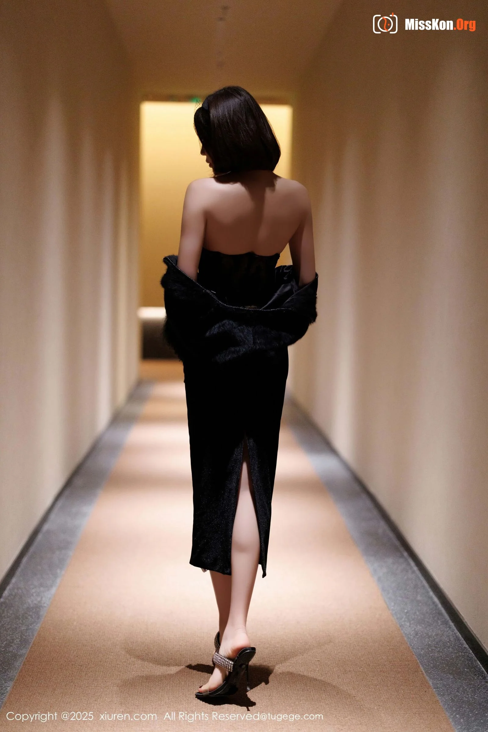 Xu Lizhi Booty - Photo 13