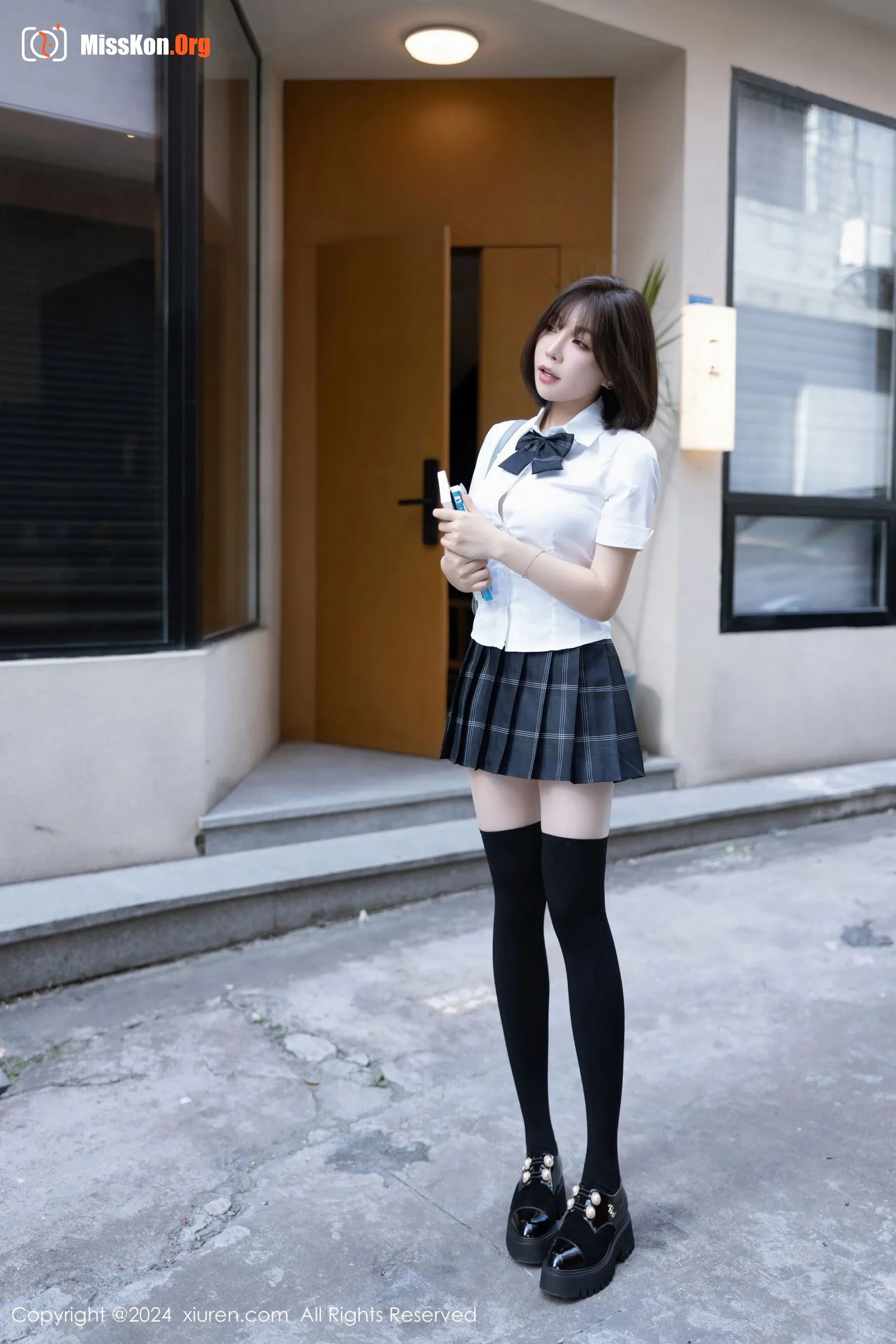 Xu Lizhi Booty - Photo 10