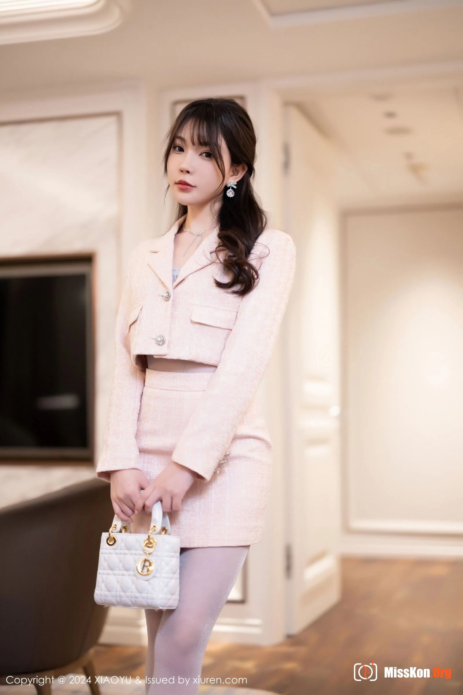 Xu Lizhi - Photo 3