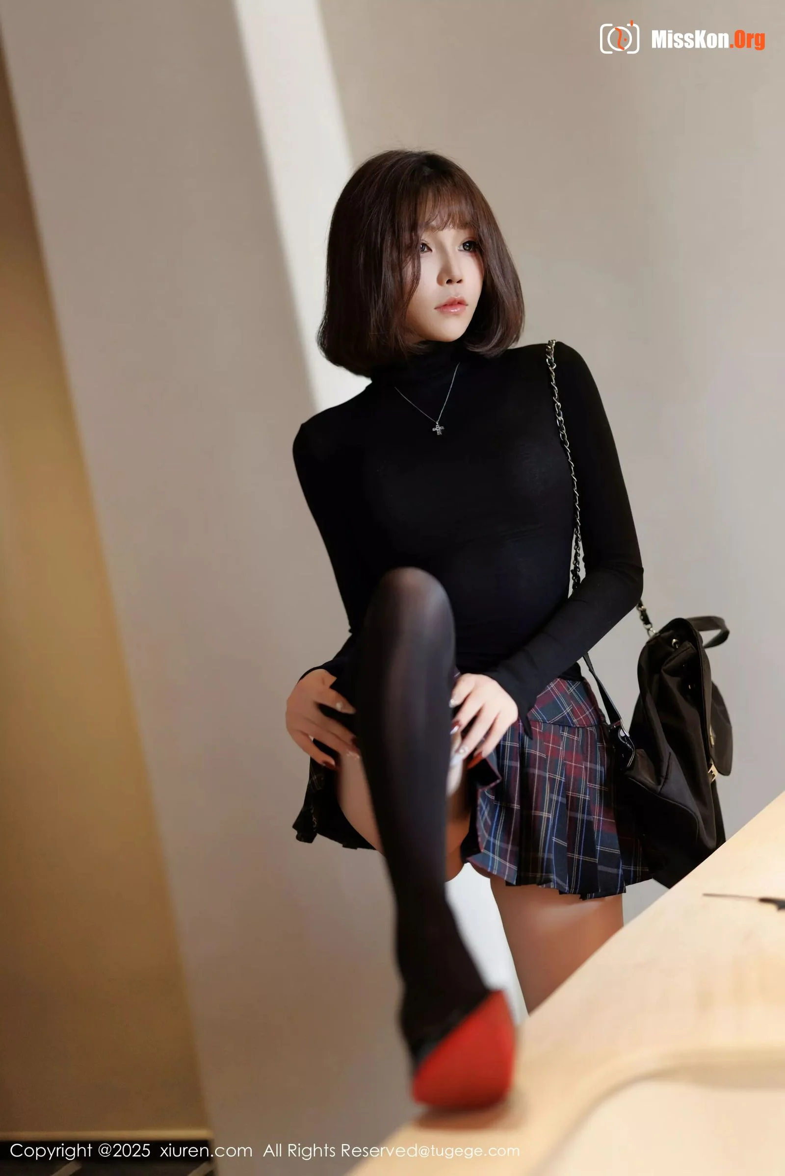 Xu Lizhi - Photo 6