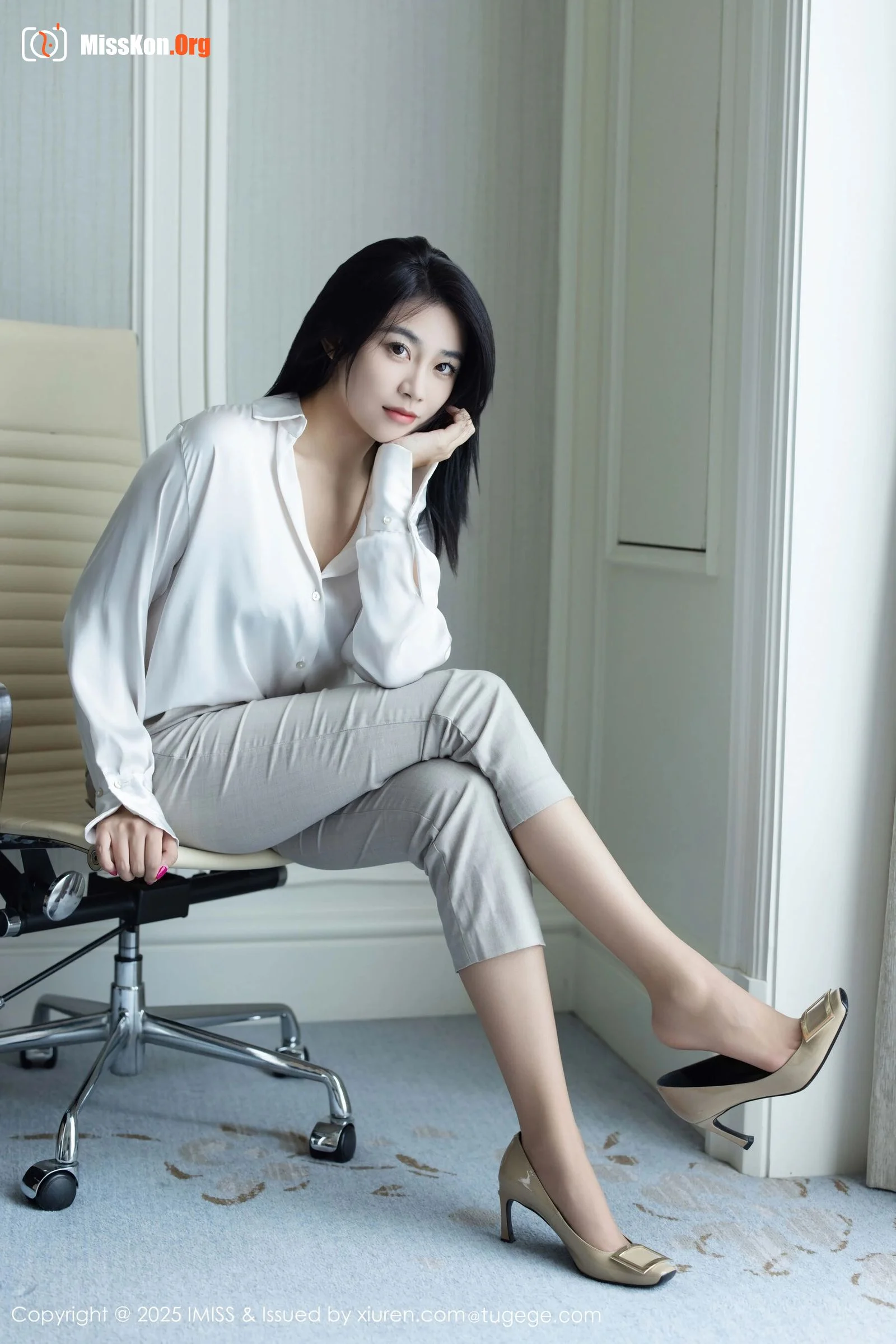 Xu Nuo - Photo 15