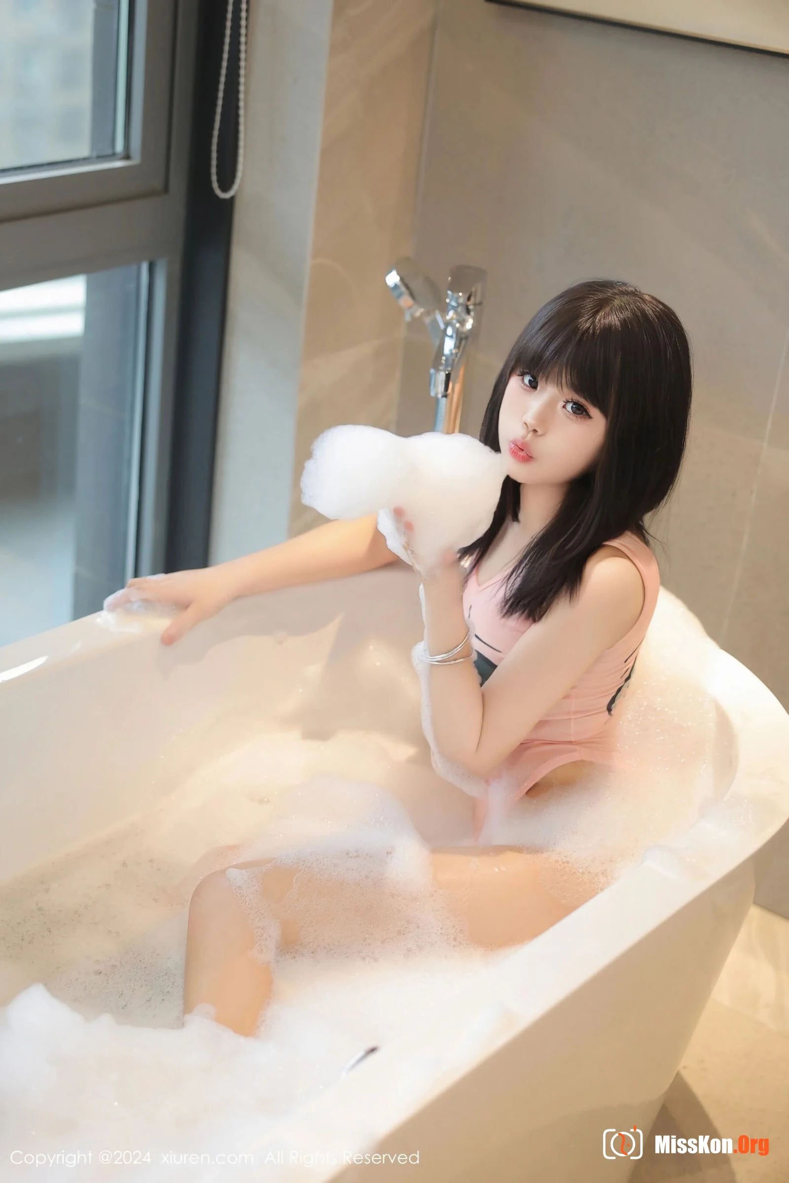 Xu Ruoxi - Photo 15