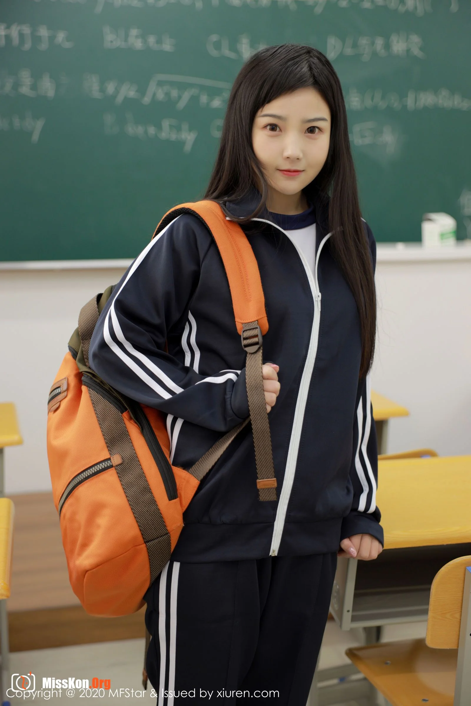 Xu Wei Wei - Photo 33