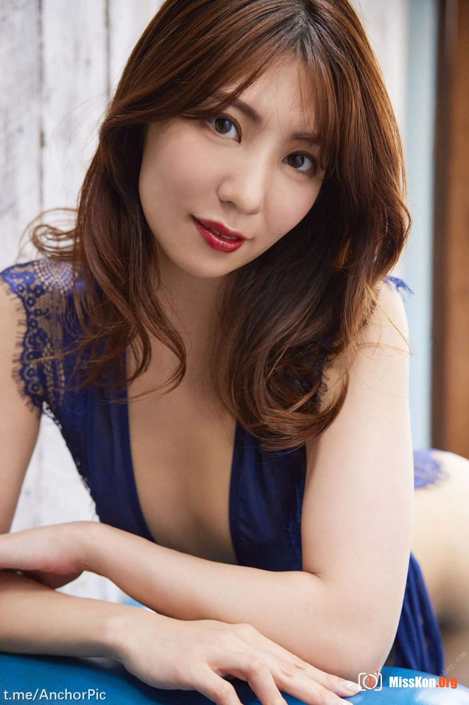 Yamagishi Aika: Red Rose - Photo 5