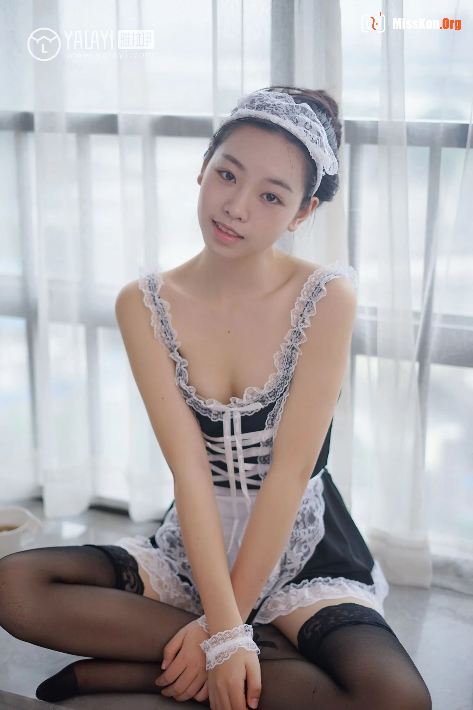 Yan Bingbing: Maid - Photo 13