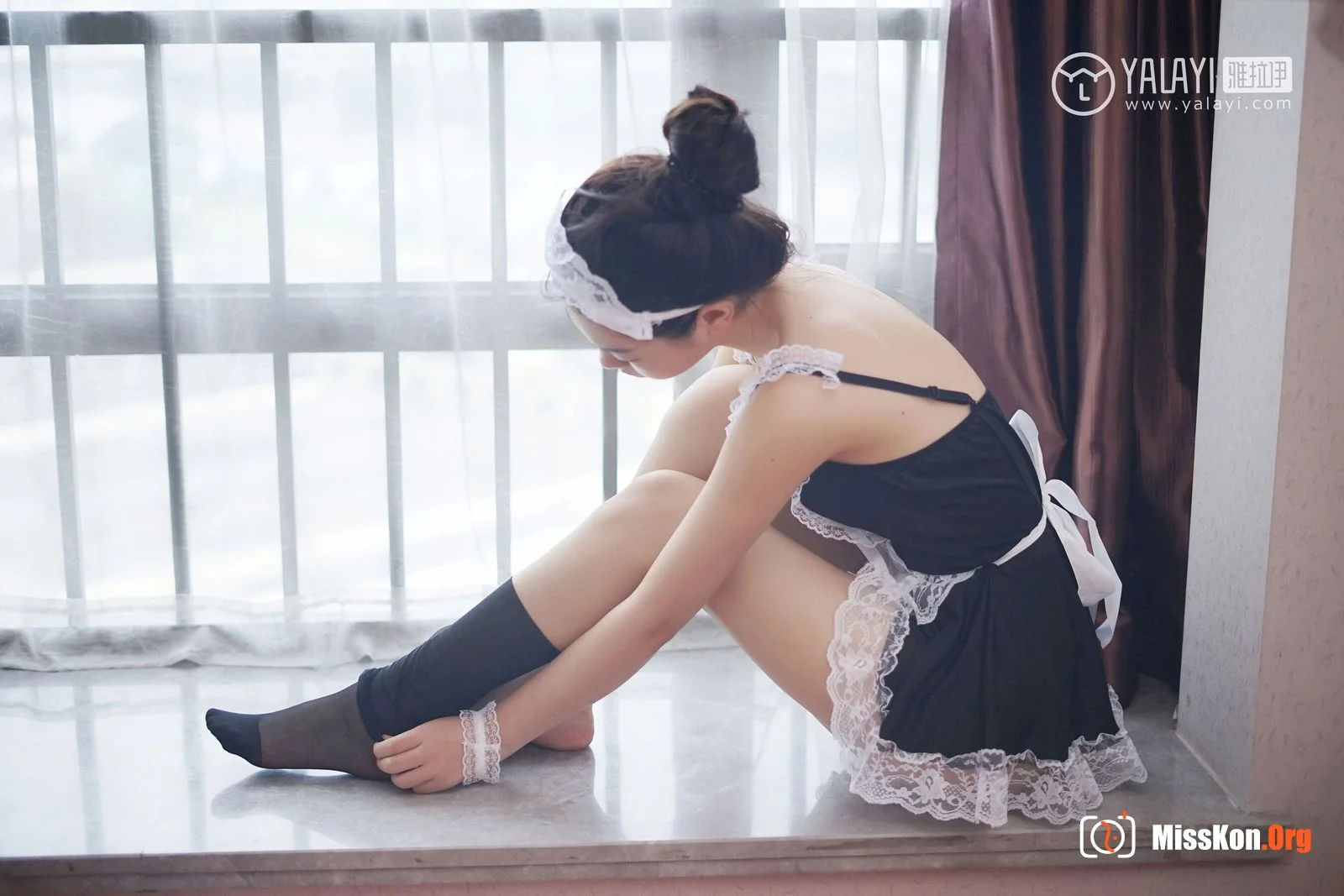 Yan Bingbing: Maid - Photo 20
