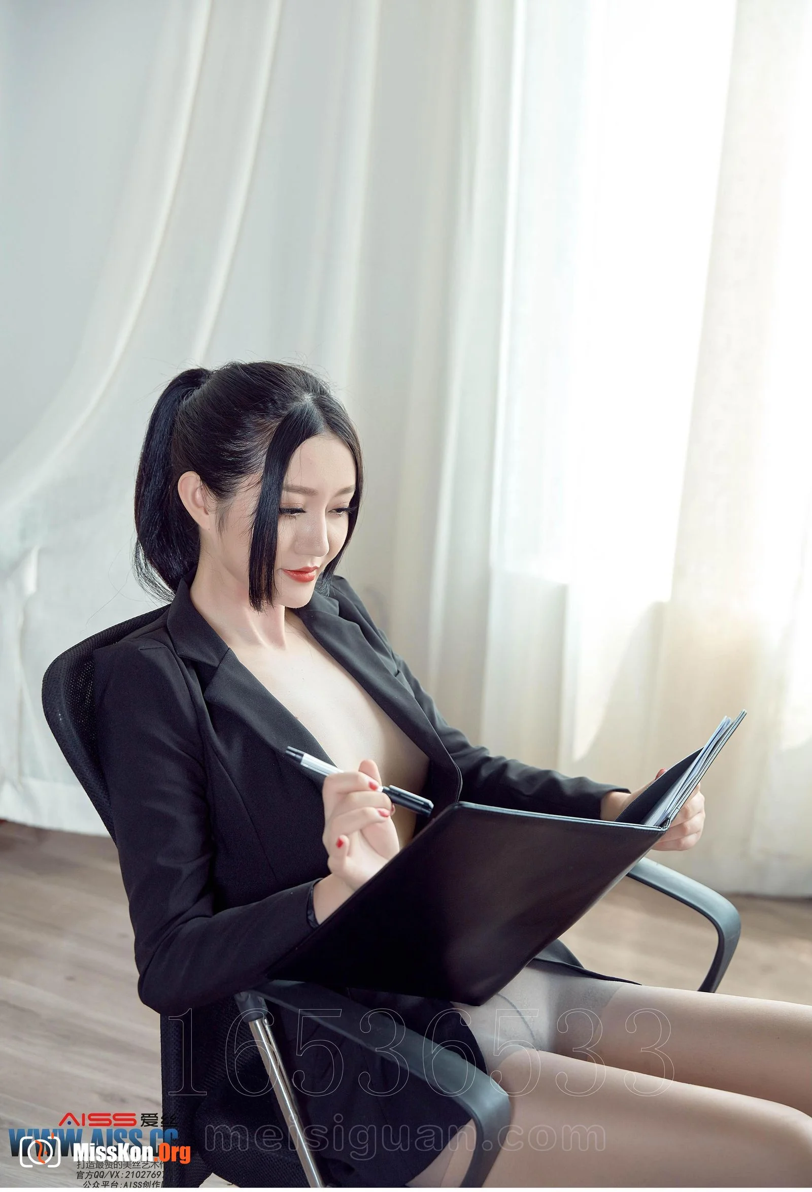 Yan Jiali: Boss who loves to wear pantyhose (TR010) - Photo 12