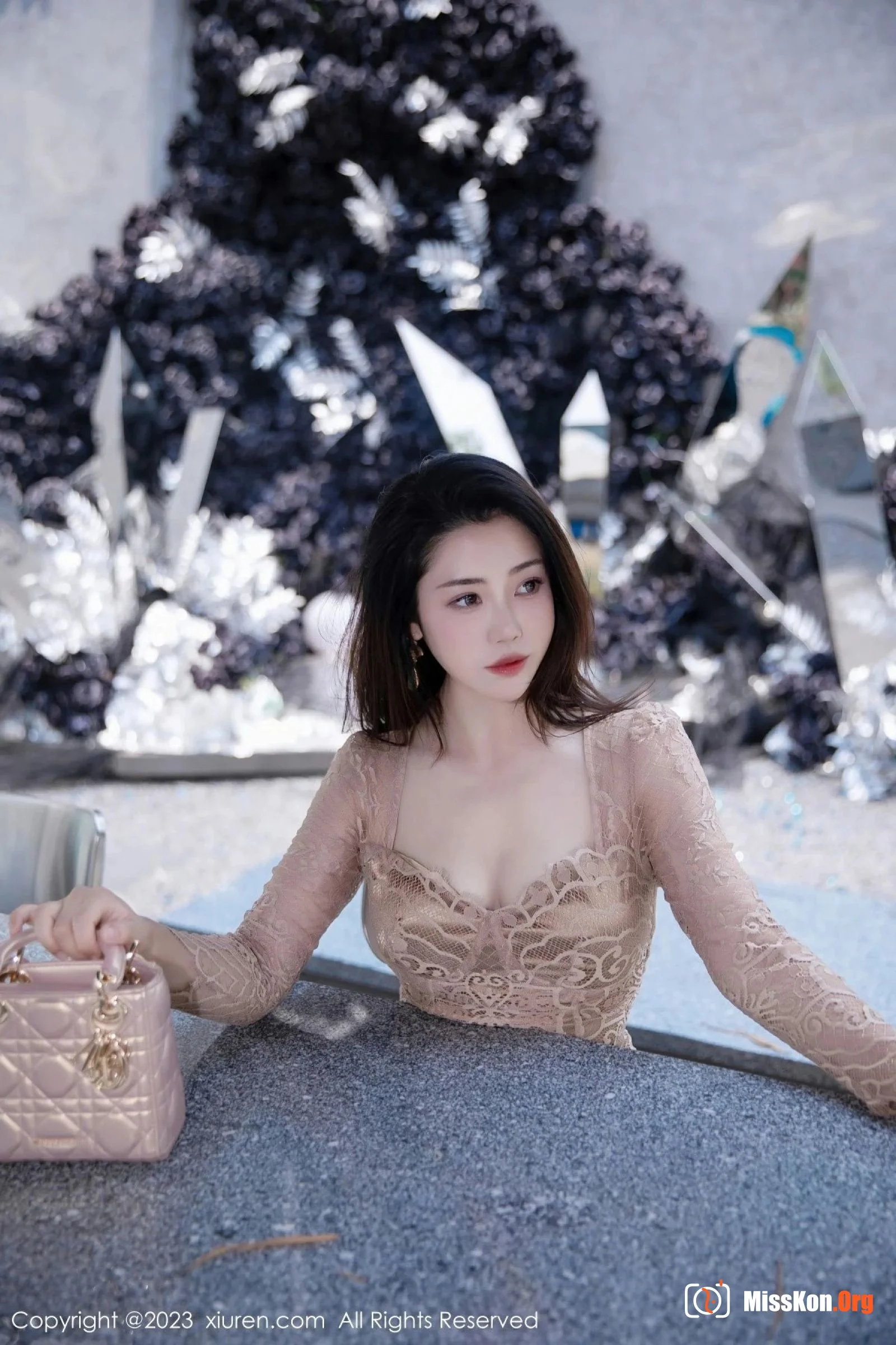 Yan Liya - Photo 18