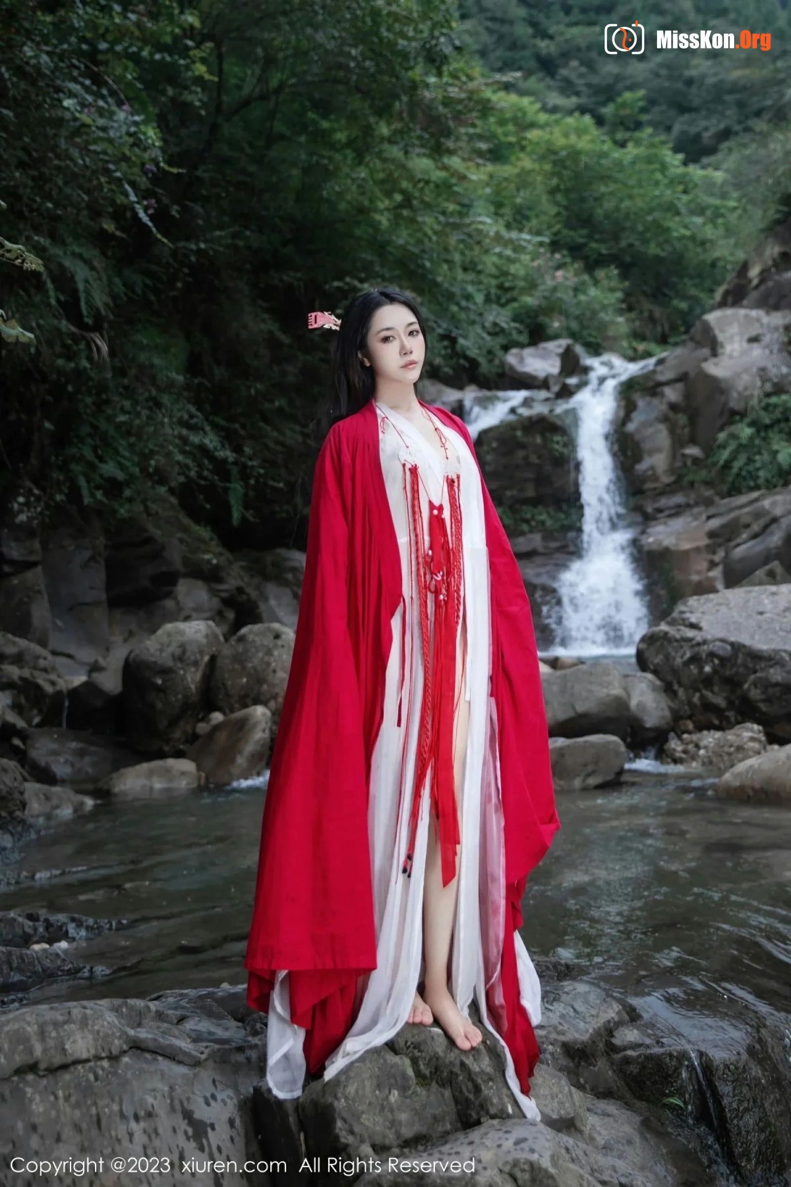 Yan Liya - Photo 13