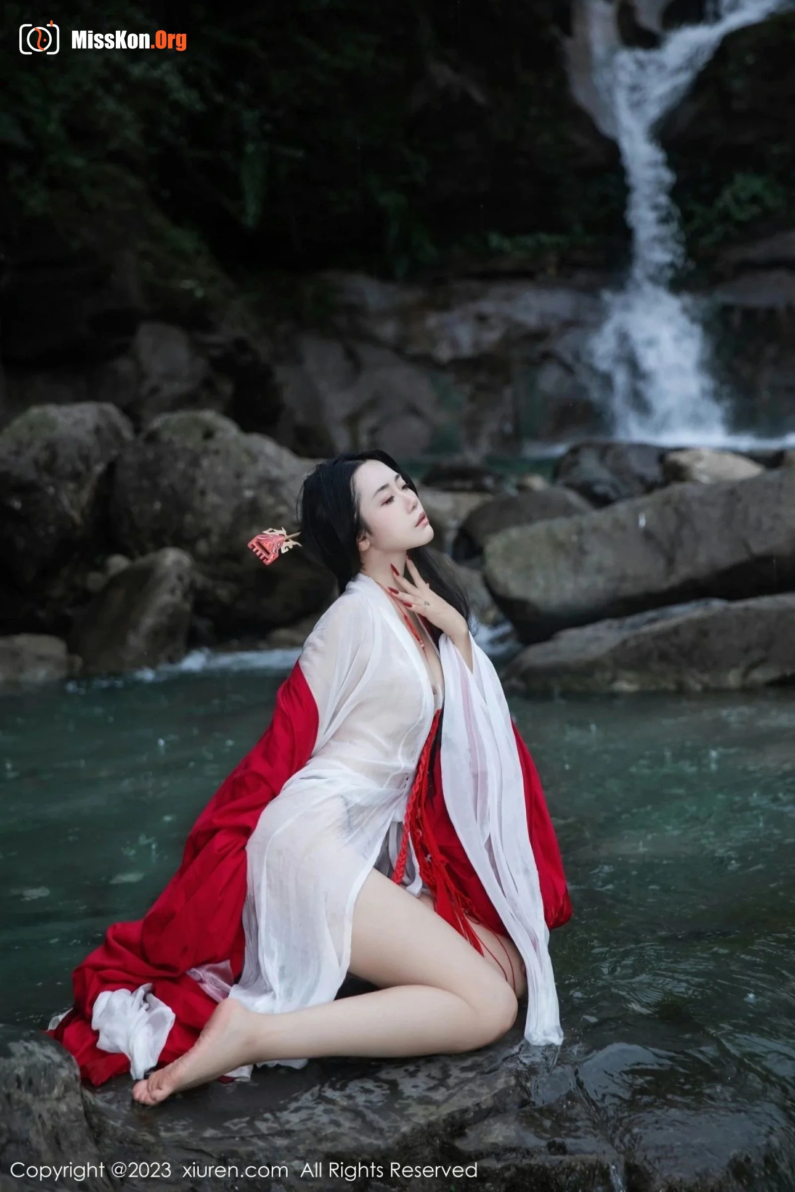 Yan Liya - Photo 15