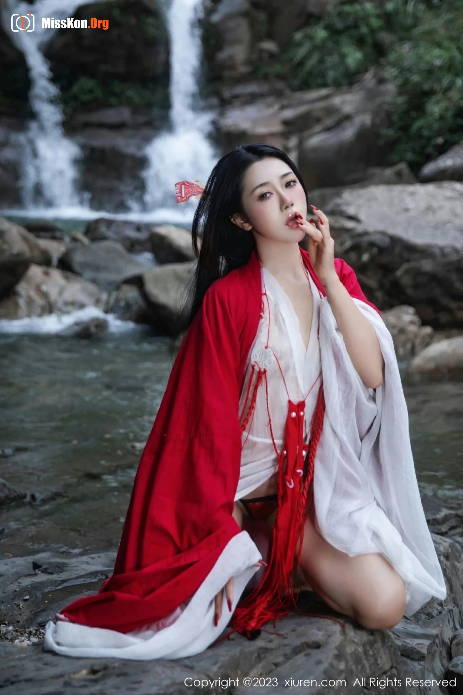 Yan Liya - Photo 27