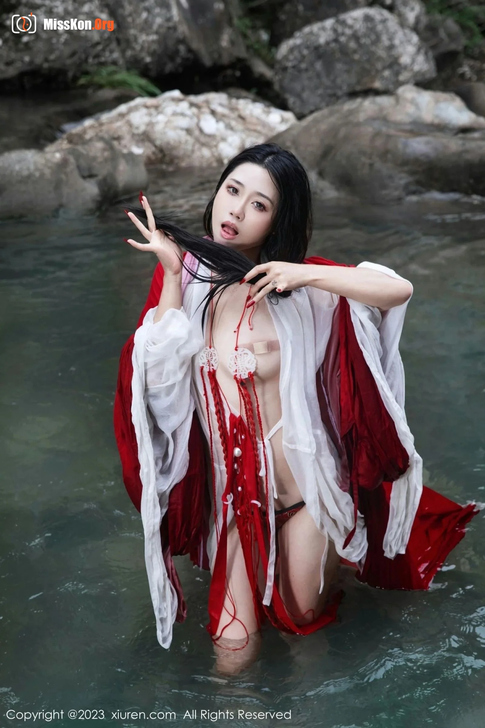 Yan Liya - Photo 32