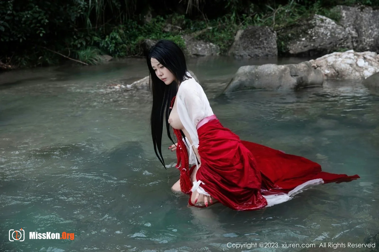 Yan Liya - Photo 37