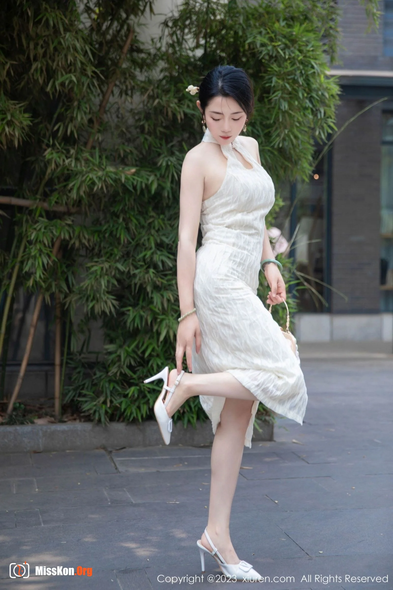 Yan Liya - Photo 19