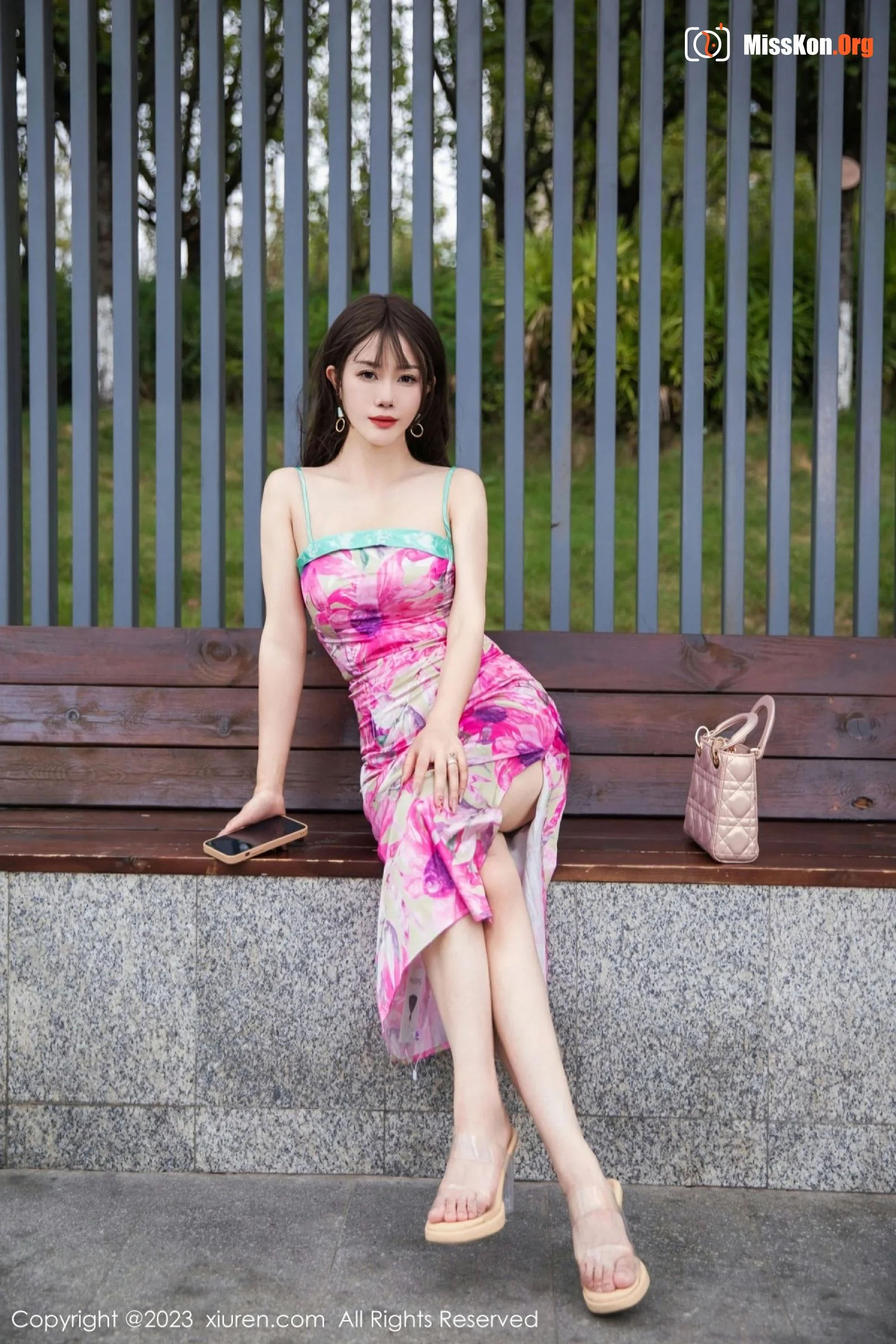 Yan Liya - Photo 18