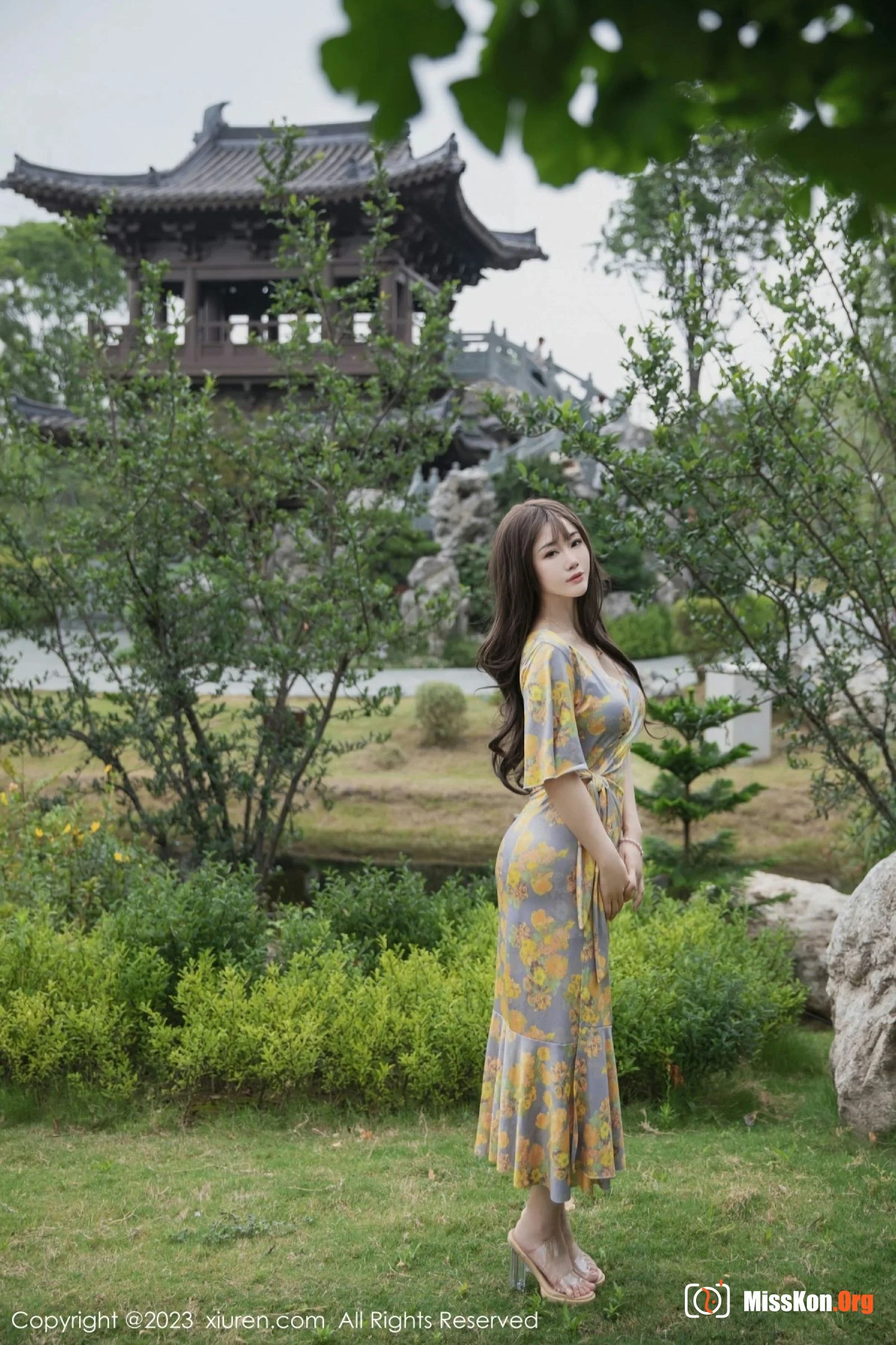 Yan Liya - Photo 26