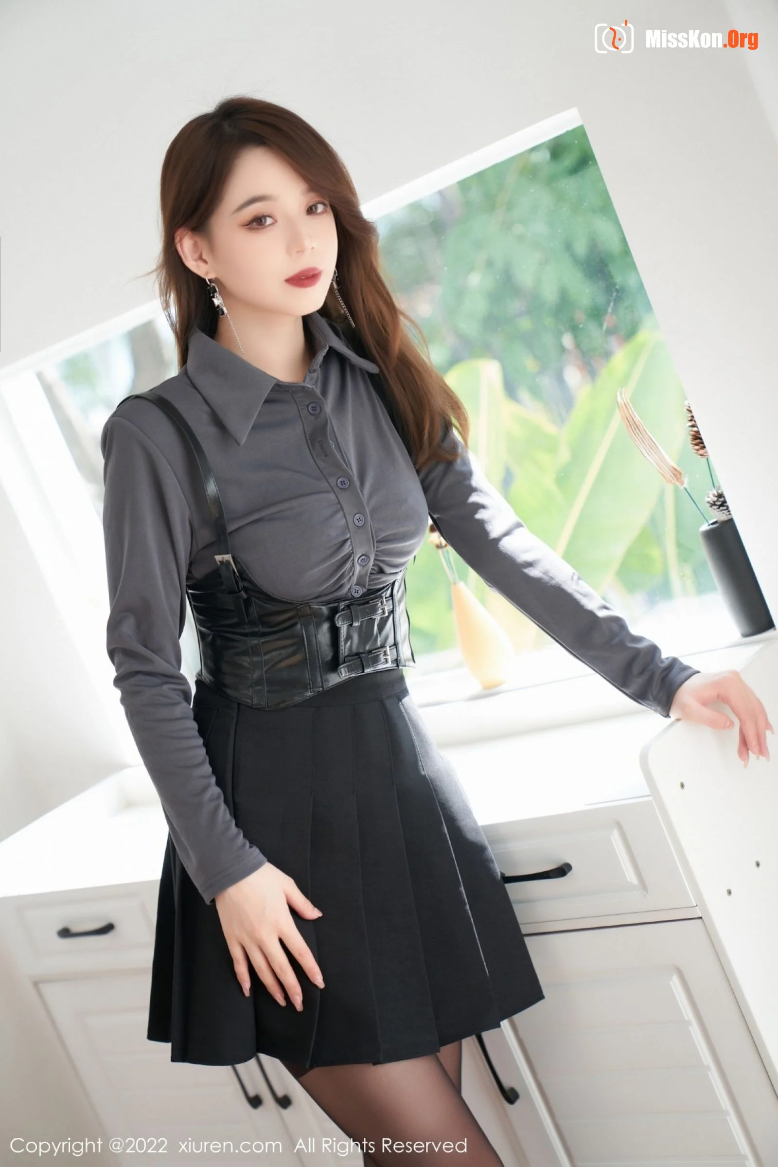 Yan Mo - Photo 5