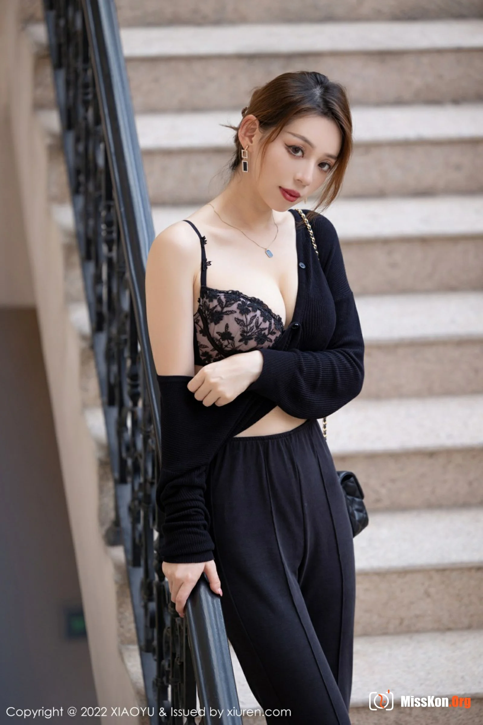Yan Mo - Photo 27