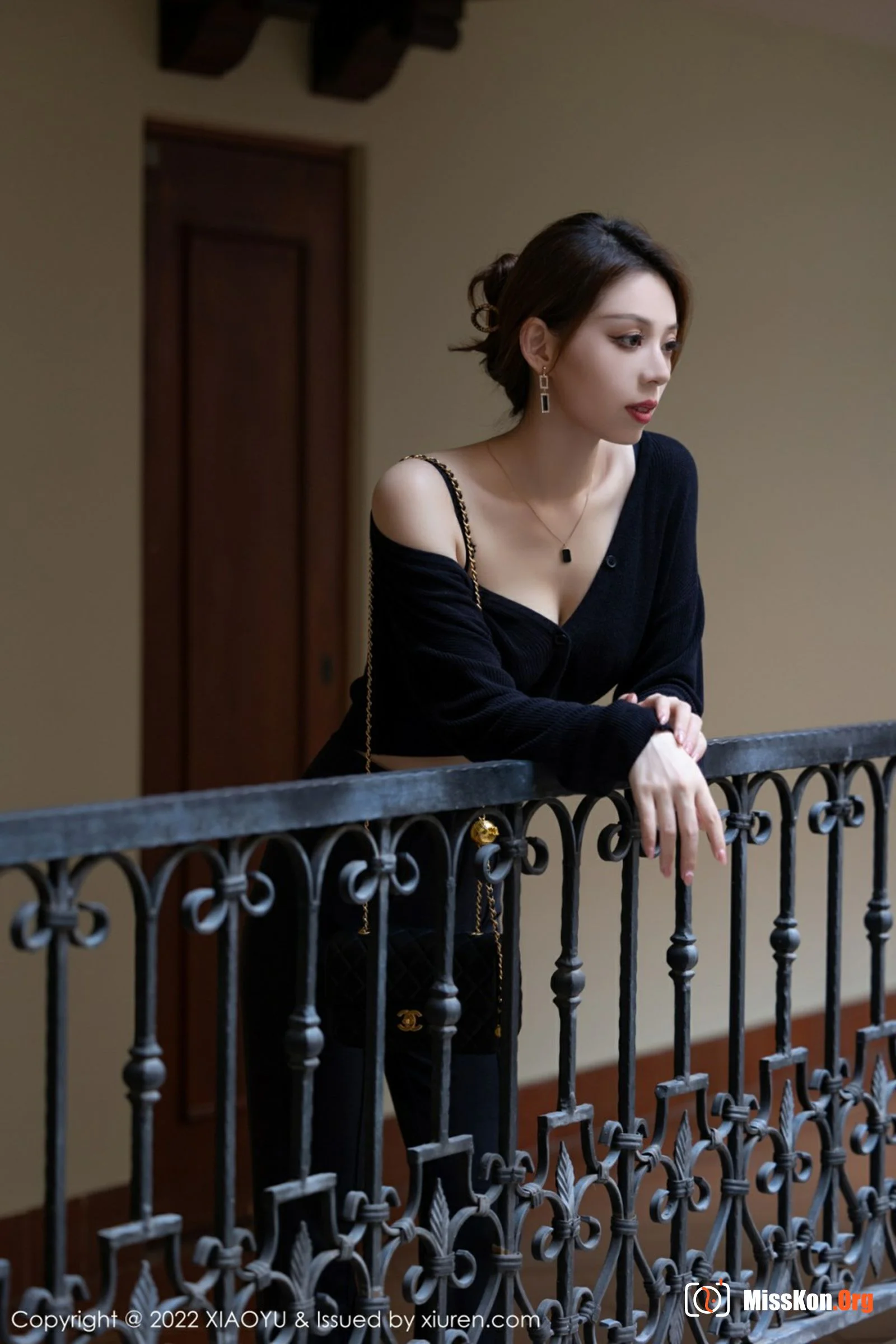 Yan Mo - Photo 3
