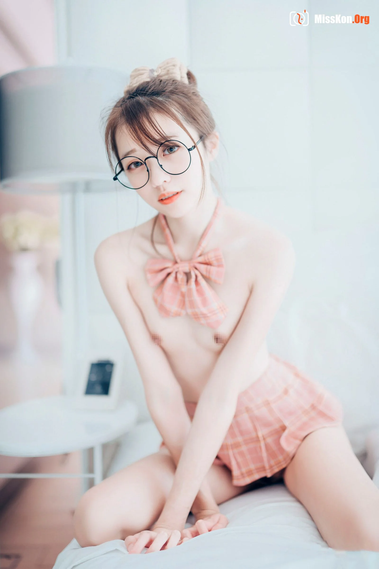 Yan Yan: Single M - Photo 49
